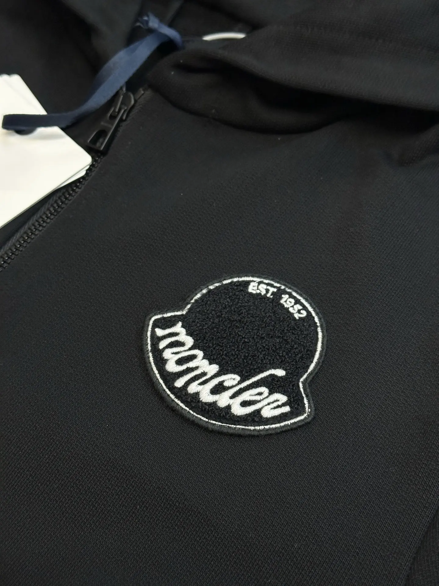 Logo Patch Zip-Up Hoodie D30518790 — view 6