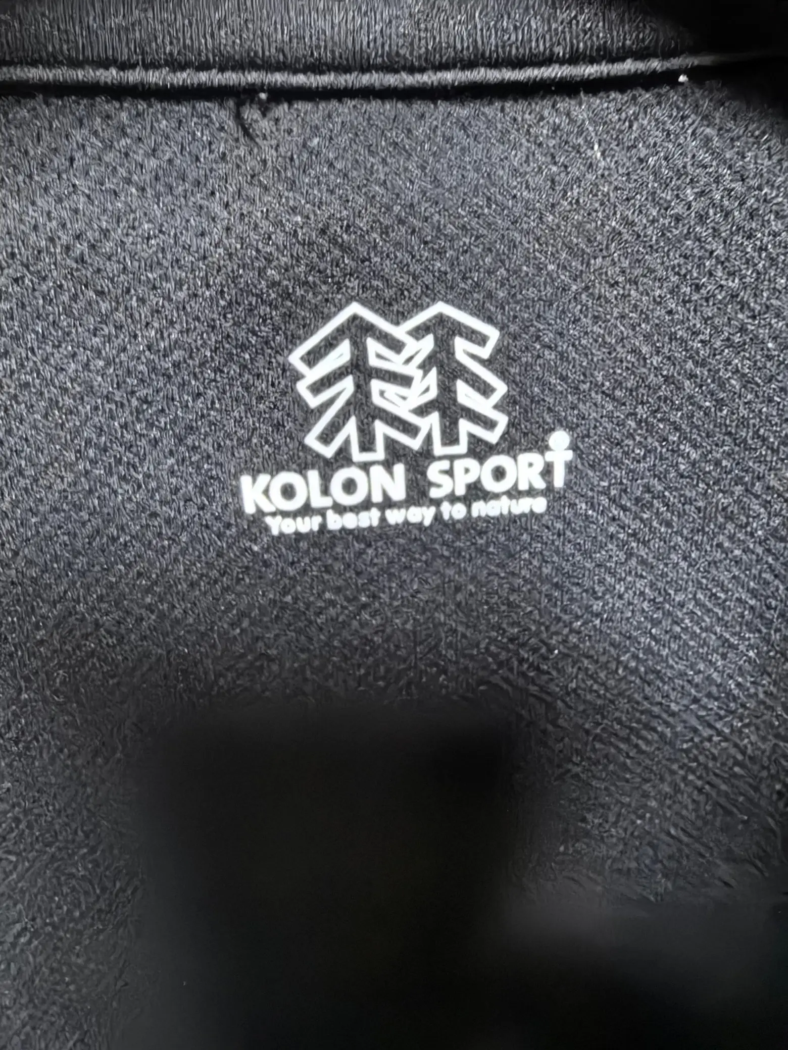 Half-Zip Long-Sleeve Performance Top D31022065 — view 8