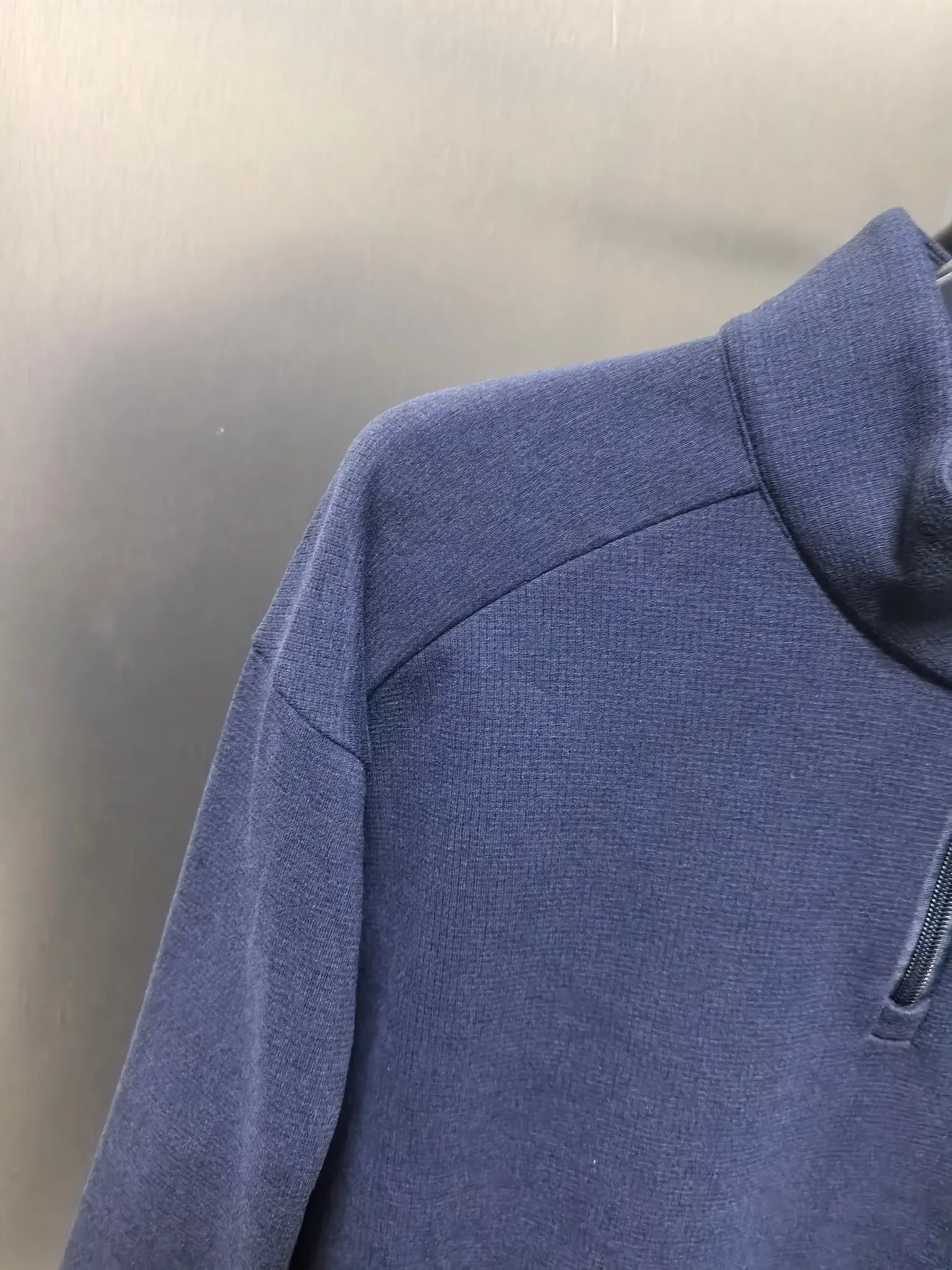 Kailas Half-Zip Long-Sleeve Sweatshirt D31022068 — view 2