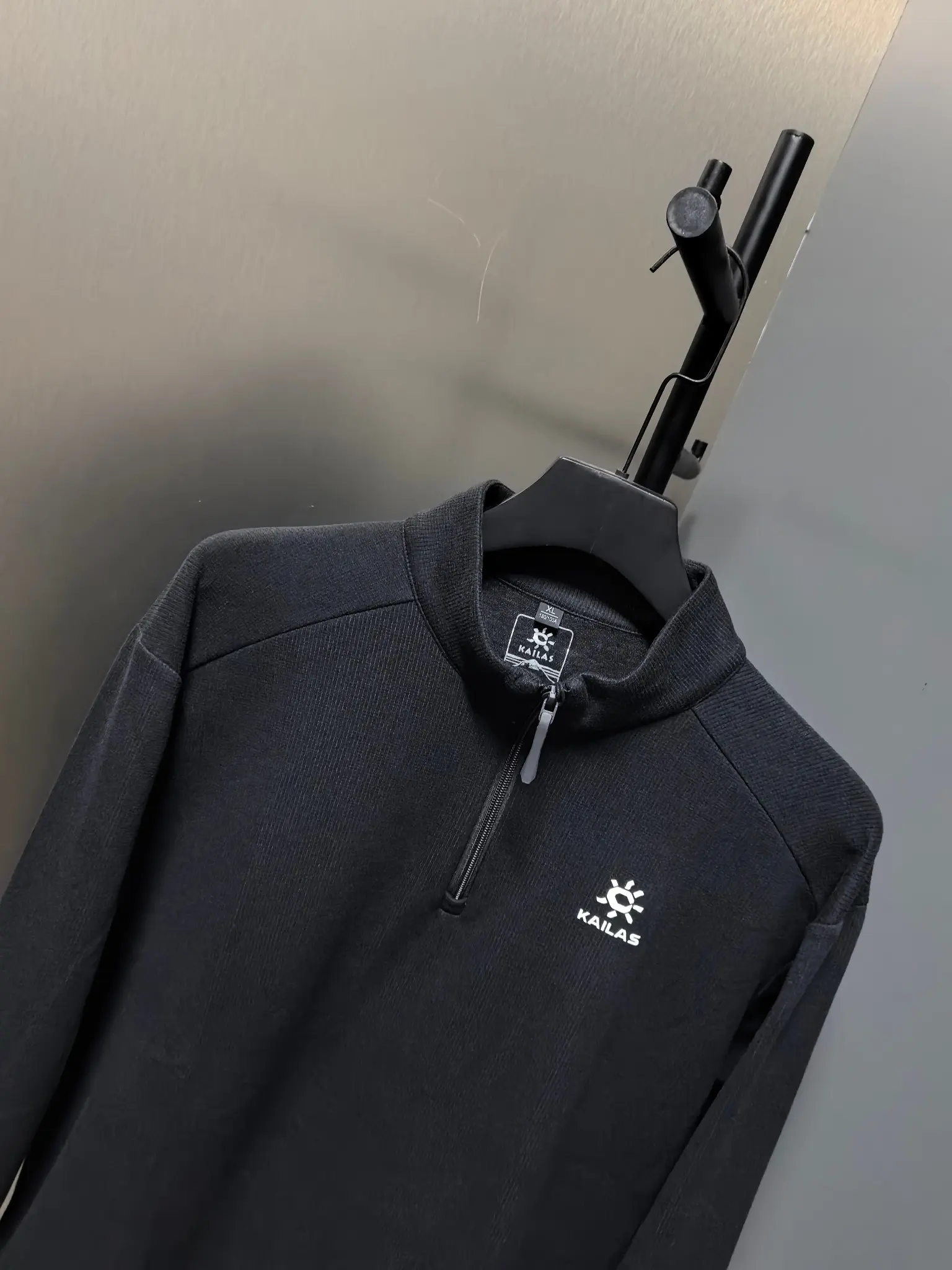 Kailas Half-Zip Long-Sleeve Sweatshirt D31022070 — view 6
