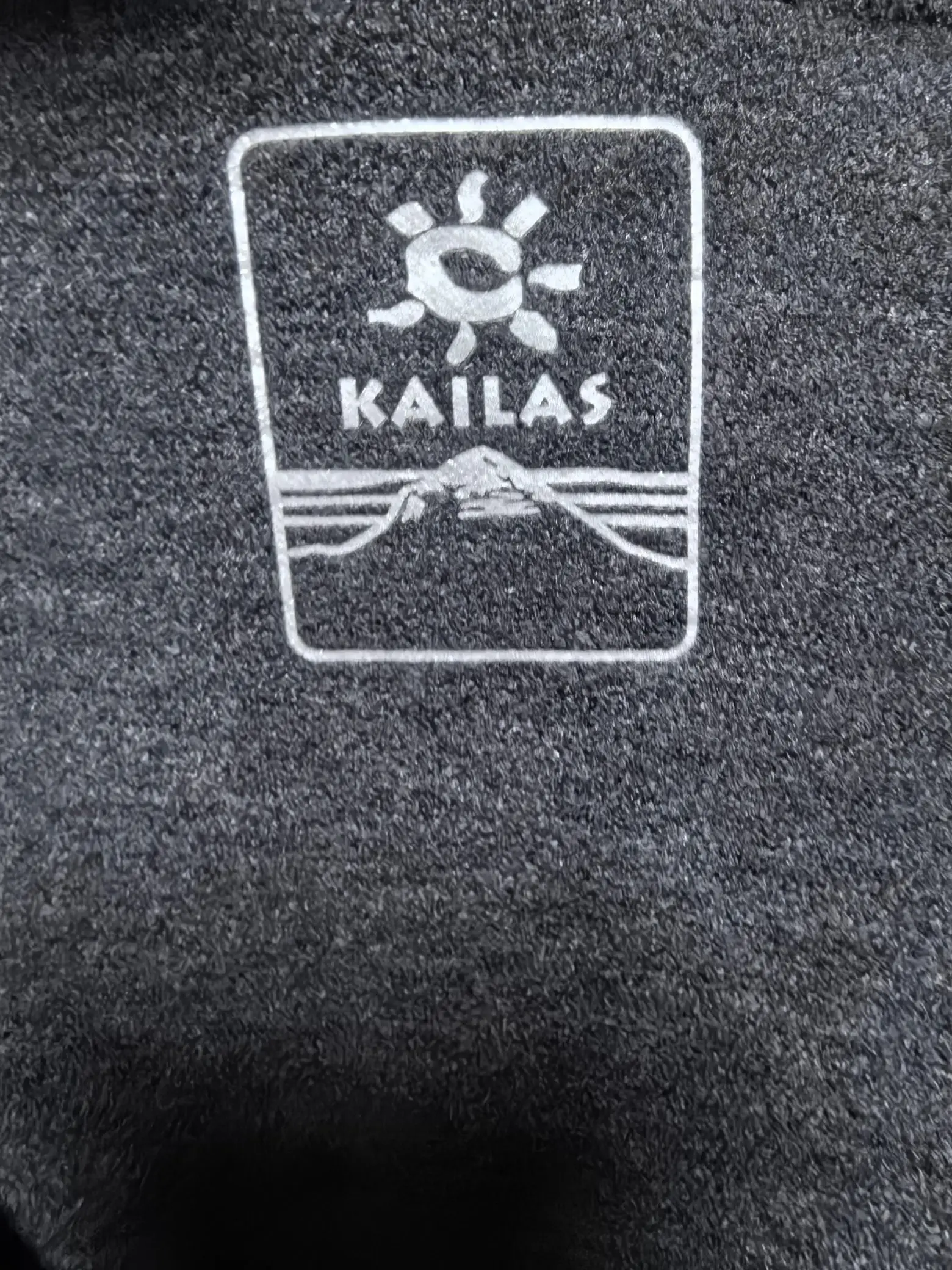 Kailas Half-Zip Long-Sleeve Sweatshirt D31022070 — view 8