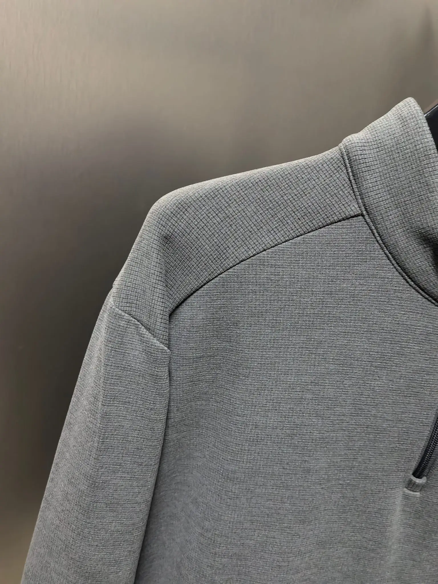 Kailas Half-Zip Long-Sleeve Base Layer D31022069 — view 2