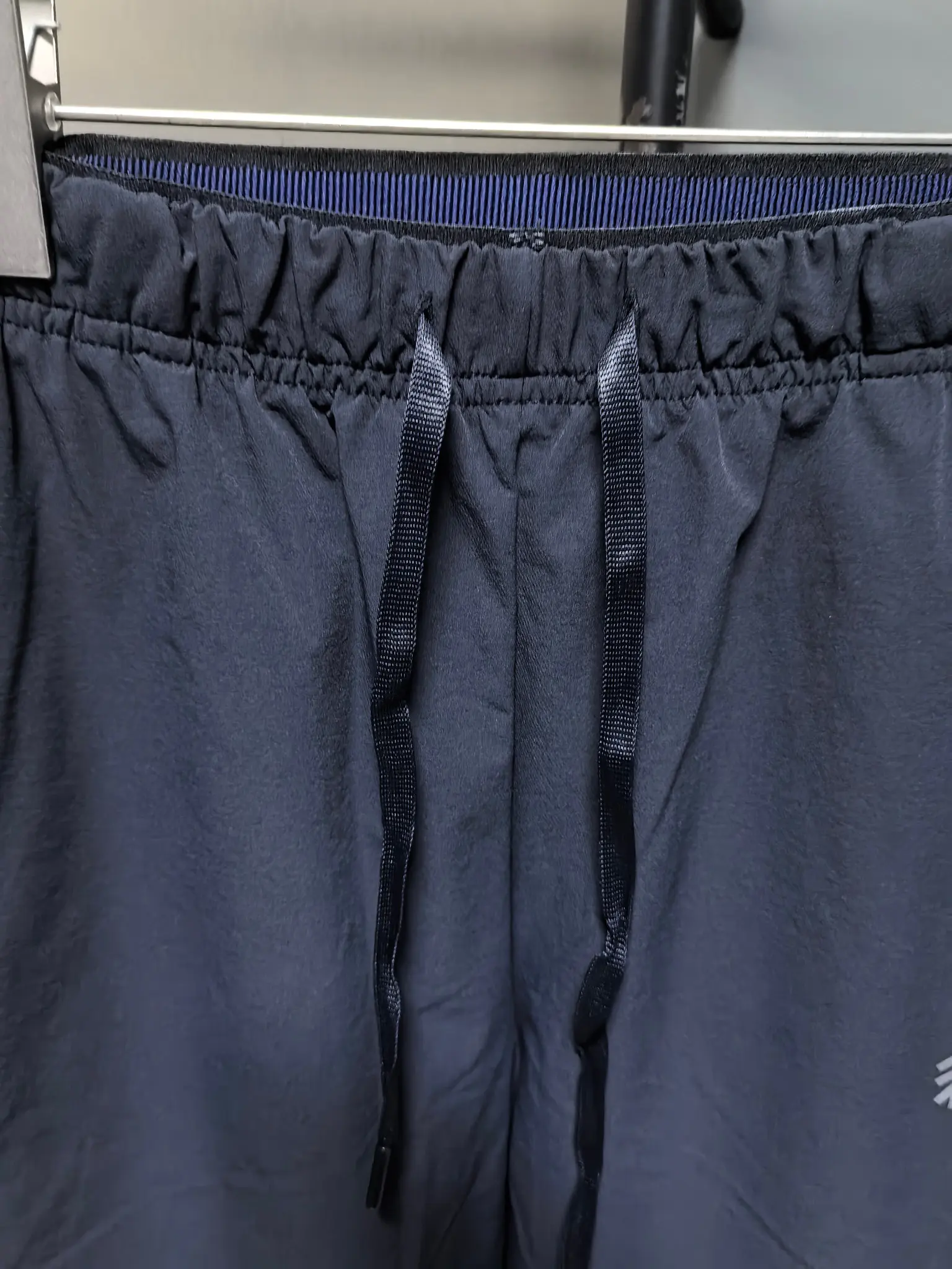 Men's Outdoor Performance Trousers D31022102 — view 3