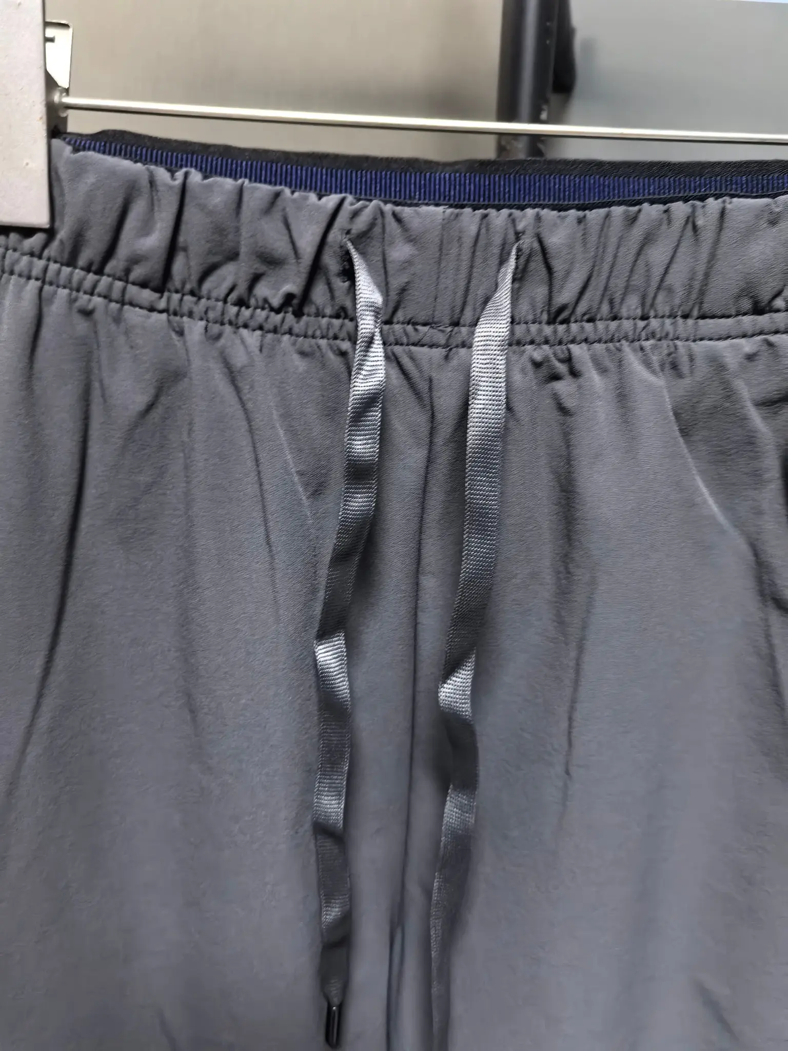 Men's Outdoor Performance Trousers D31022103 — view 3
