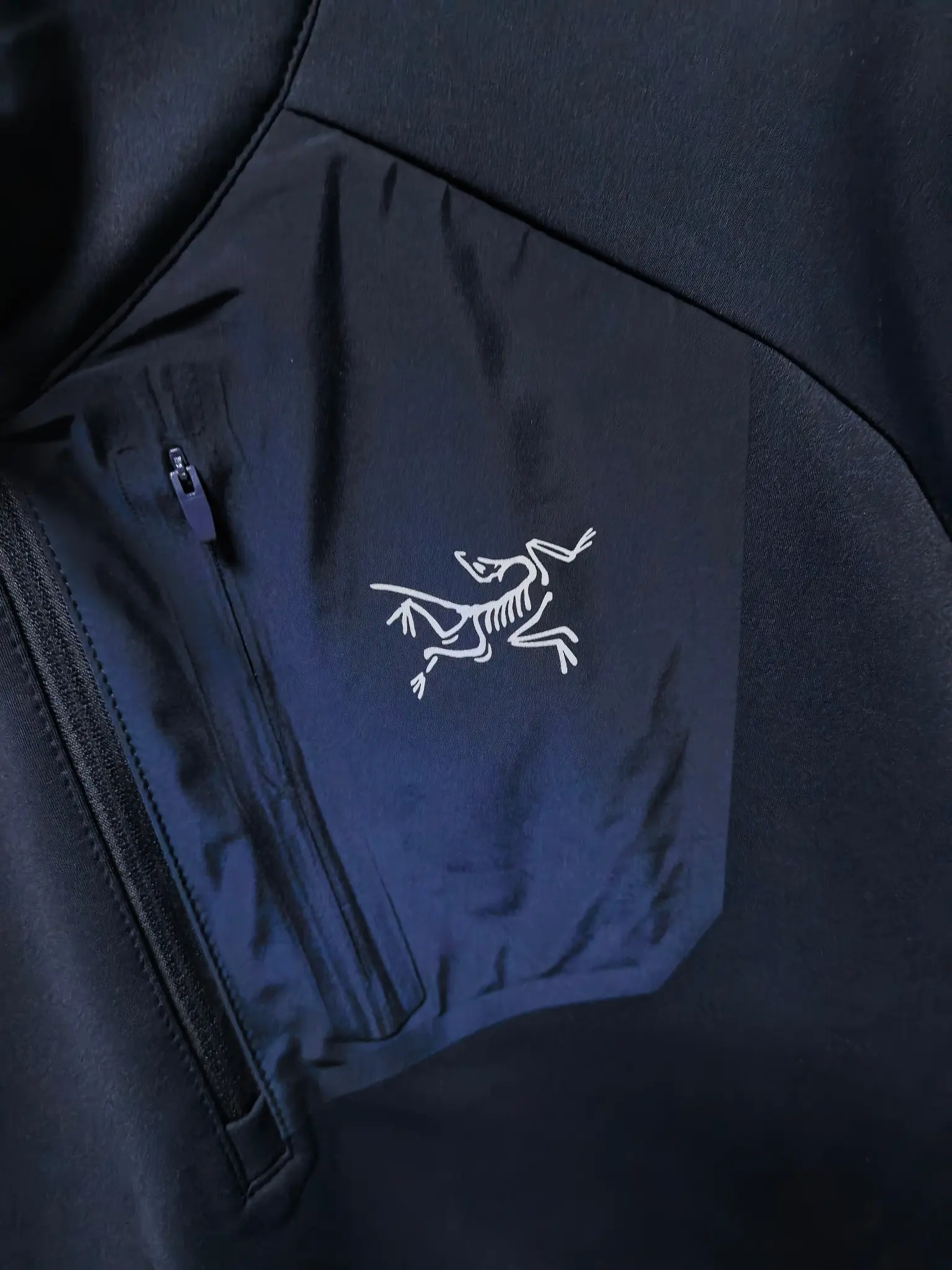 Half-Zip Long-Sleeve Performance Top D31022073 — view 3