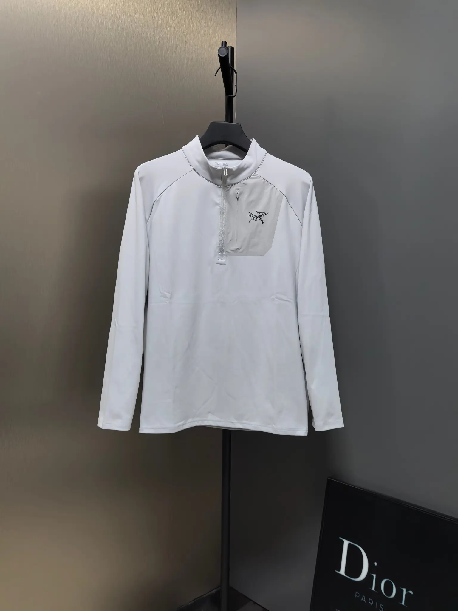 Half-Zip Long-Sleeve Performance Base Layer D31022072