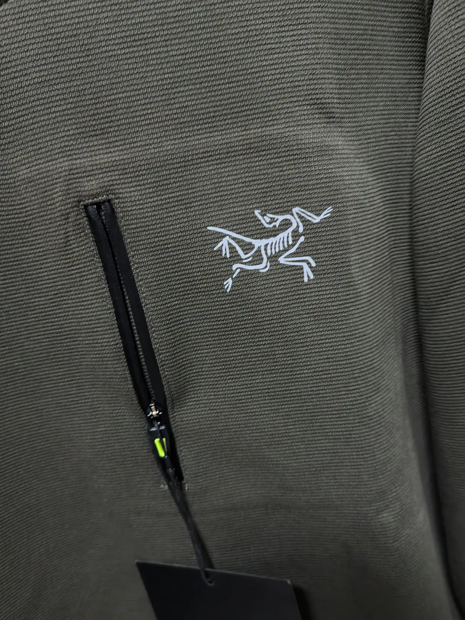 Logo-Embroidered Crew-Neck Sweatshirt D31022084 — view 3