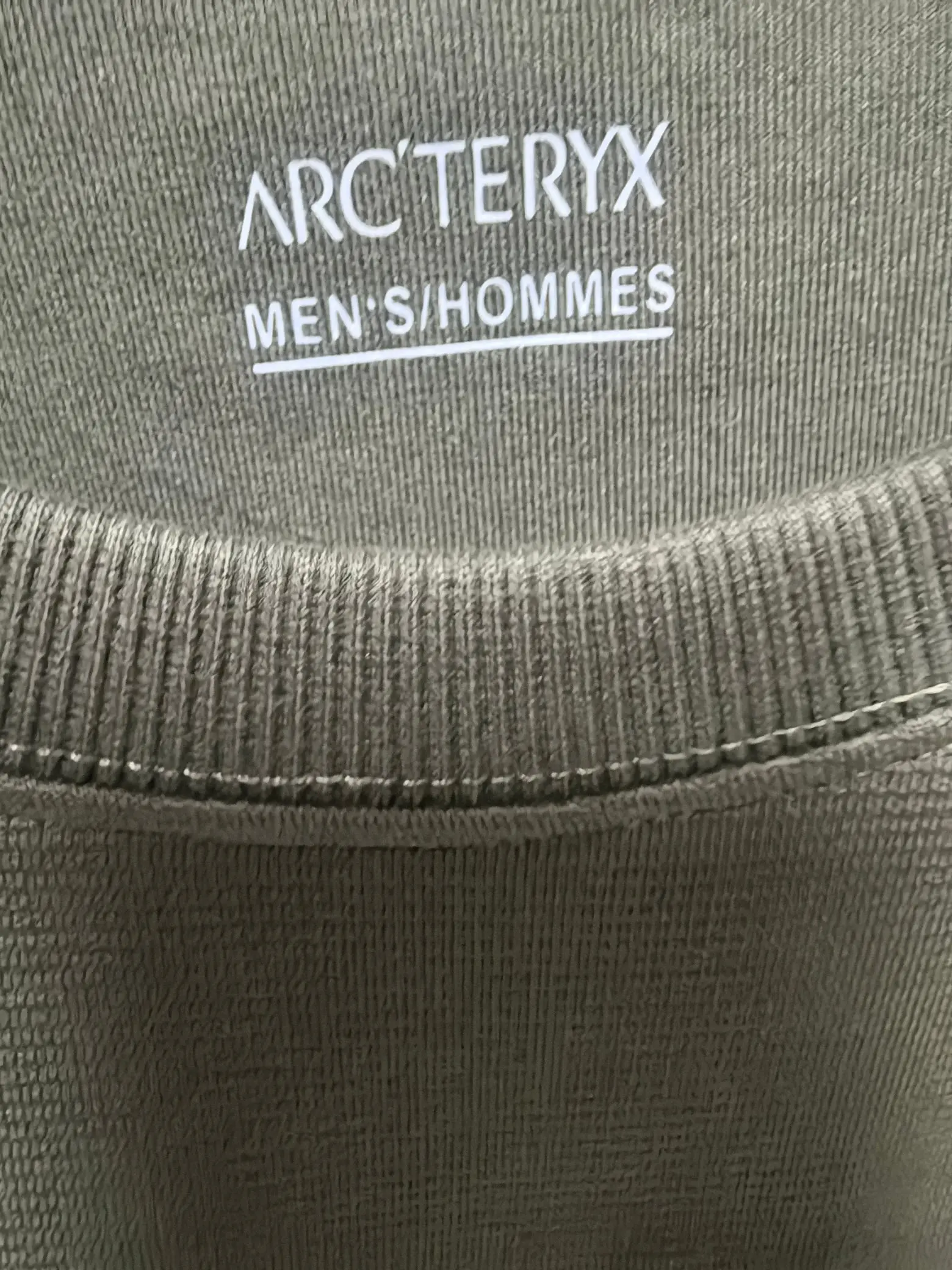 Logo-Embroidered Crew-Neck Sweatshirt D31022084 — view 8