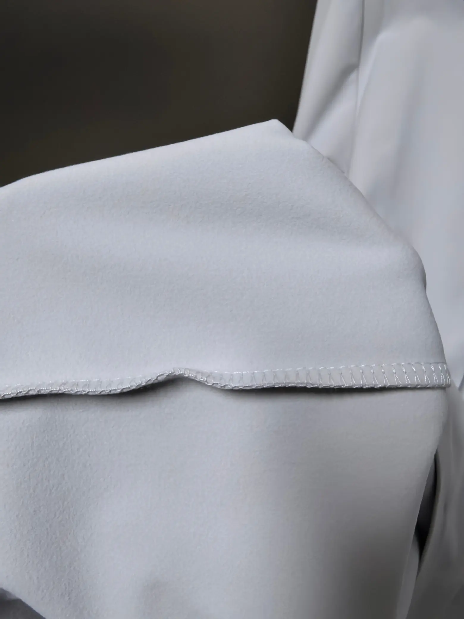 Long-Sleeve Half-Zip Polo Shirt D31022081 — view 8