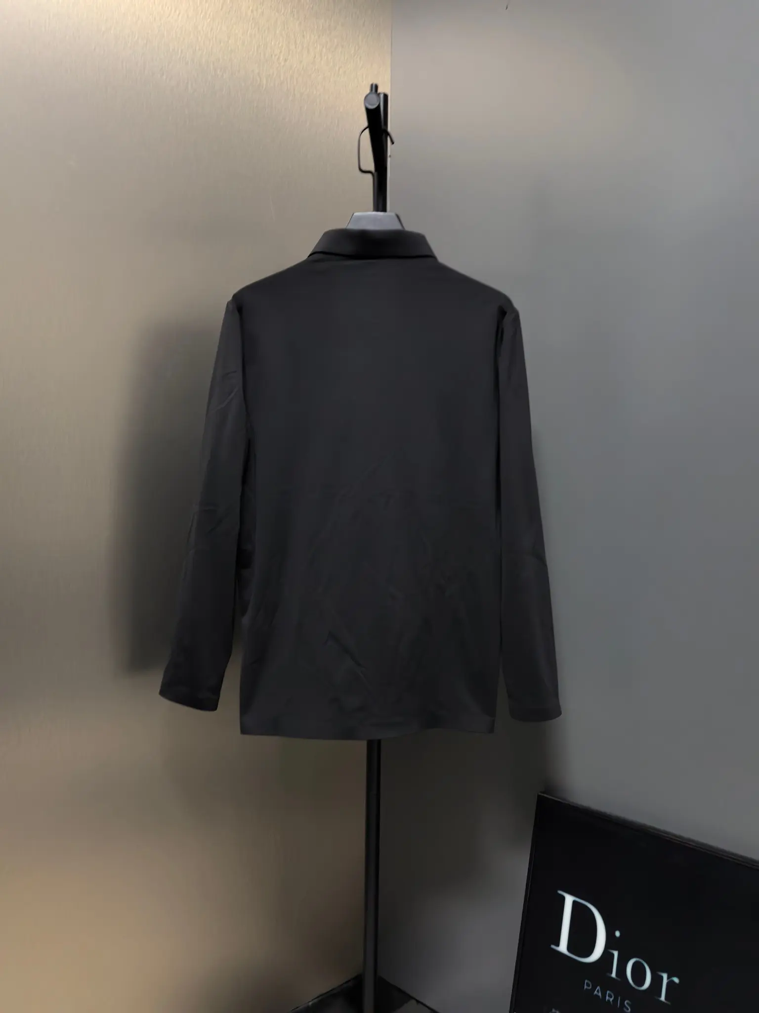 Long-Sleeved Half-Zip Polo Shirt D31022080 — view 8