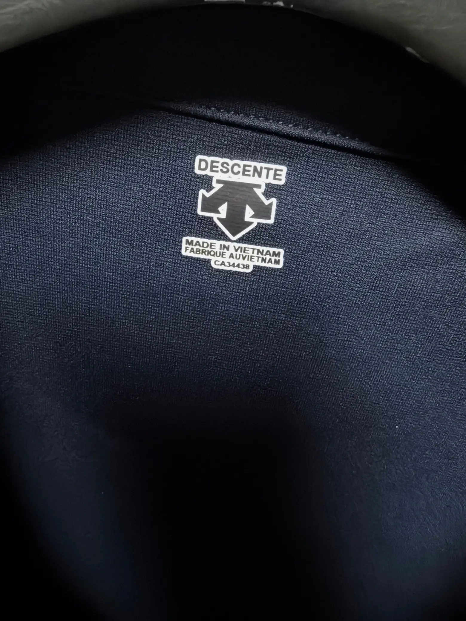 Long-Sleeve Performance Polo Shirt D31022078 — view 8