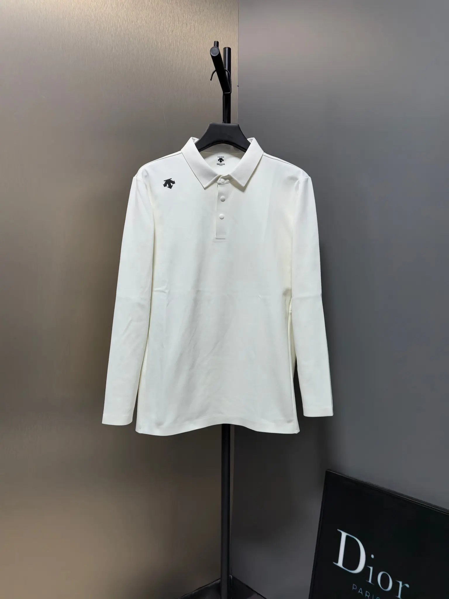 Long-Sleeve Performance Polo Shirt D31022077
