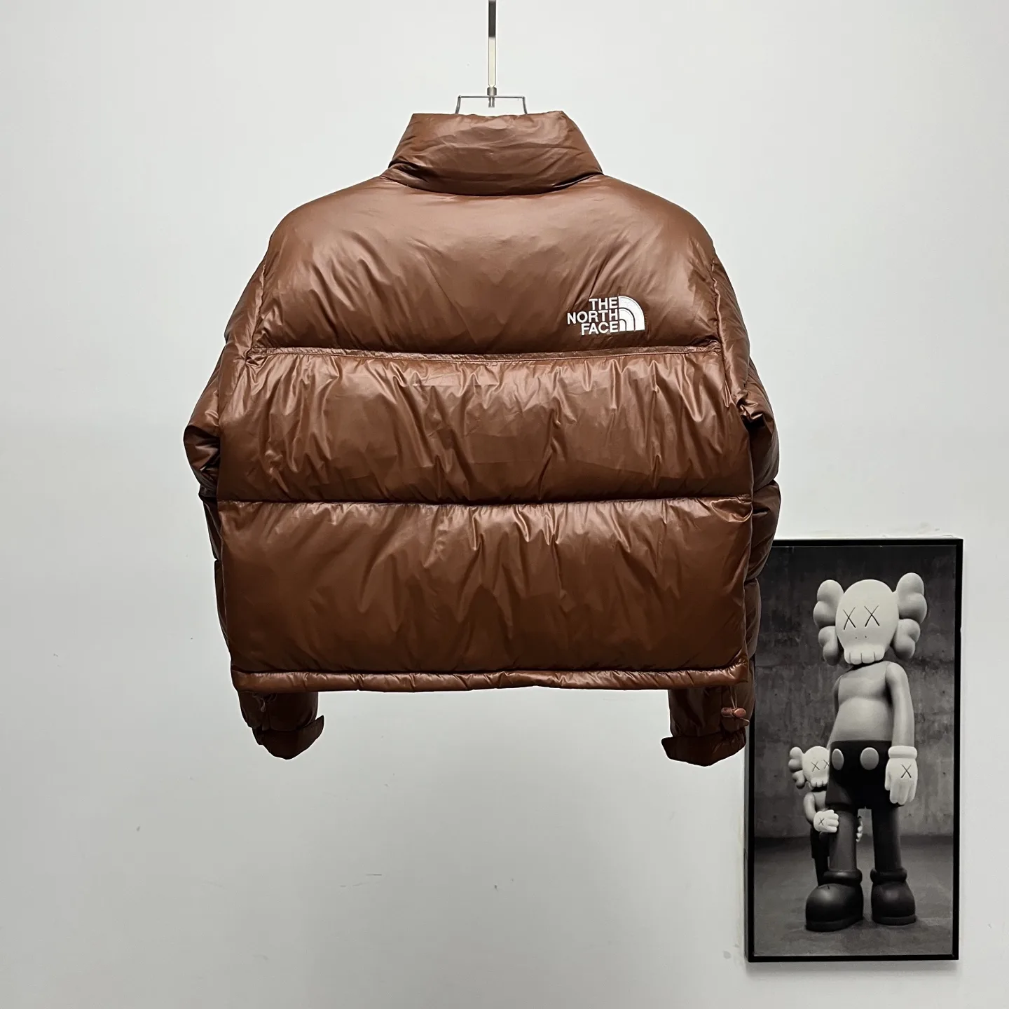 Nuptse Cropped Down-Filled Puffer Jacket D31020250 — view 3