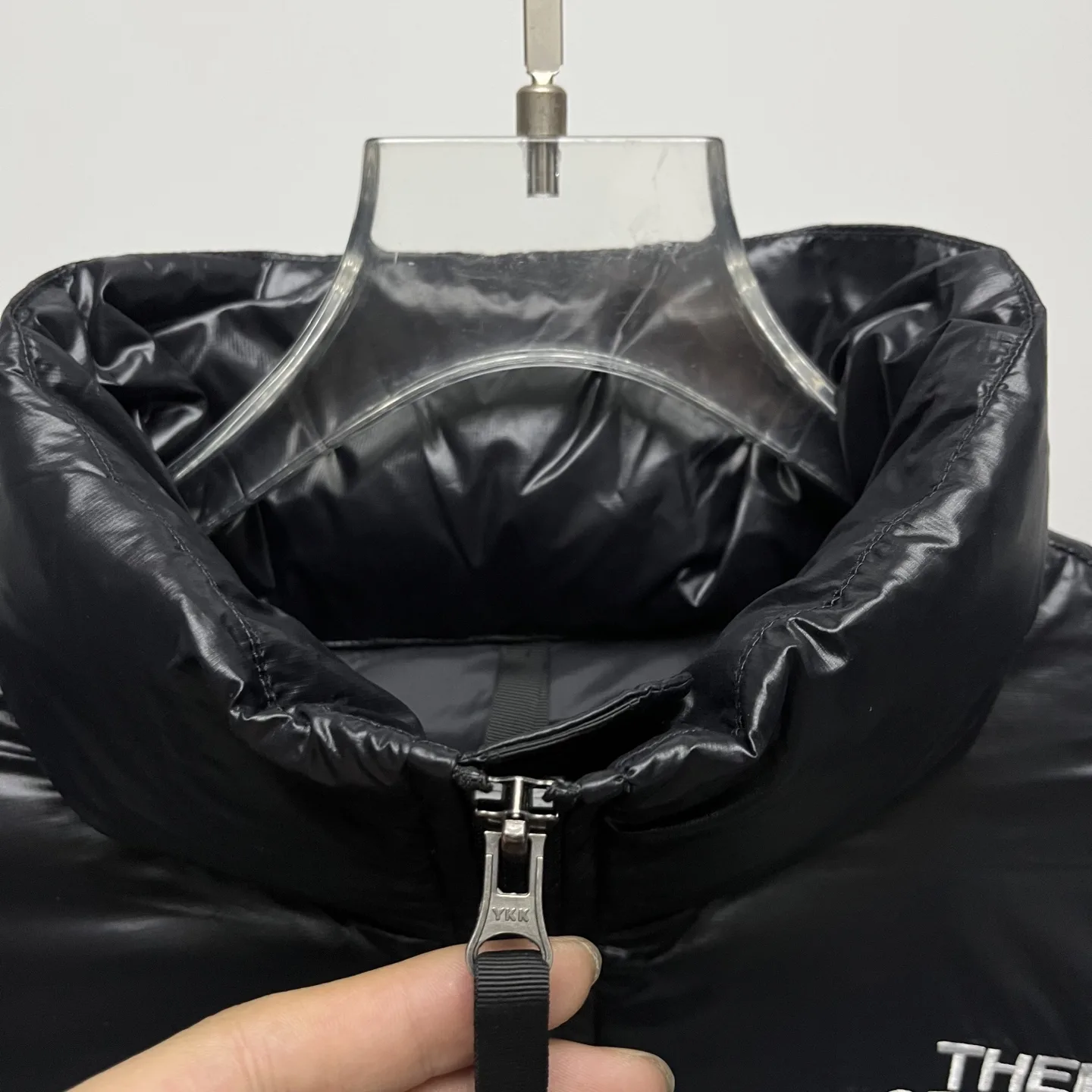 Nuptse Cropped Down-Filled Puffer Jacket D31020246 — view 8