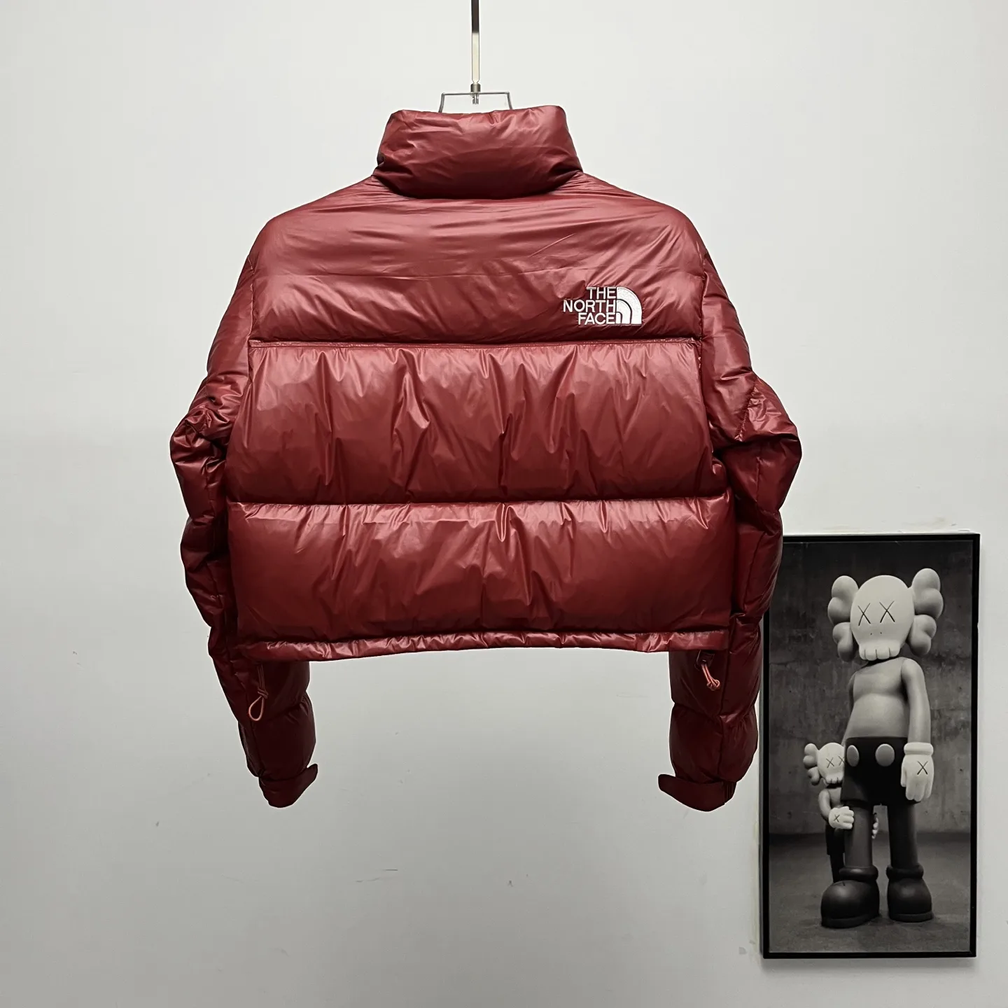Nuptse Cropped Down-Filled Puffer Jacket D31020249 — view 2