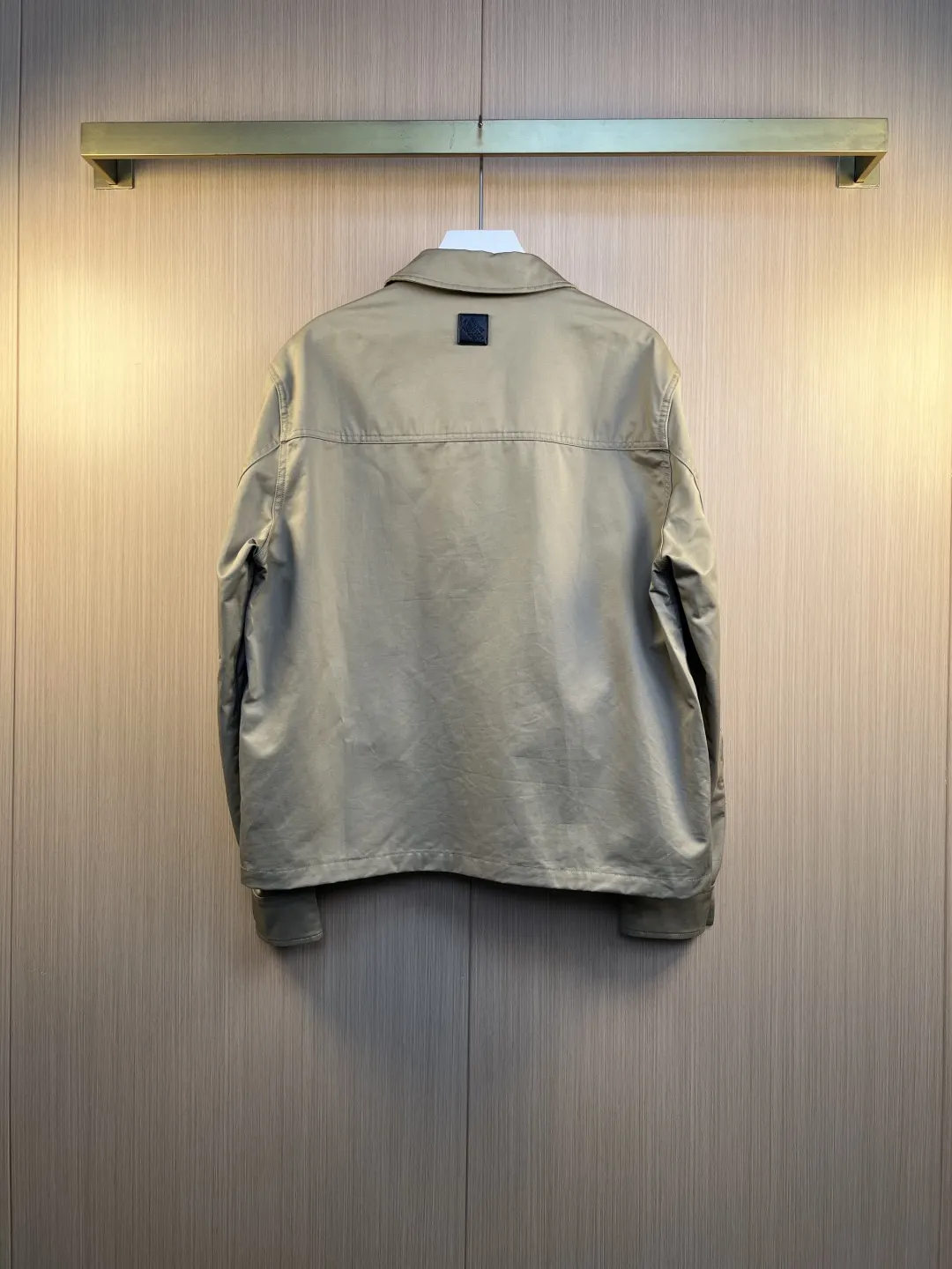 Monogram Embossed Leather Patch Overshirt Jacket D31520543 — view 8