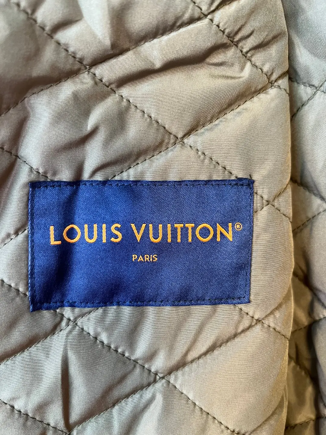 Louis Vuitton x Nigo Embroidered Workwear Gilet D35020546 — view 6