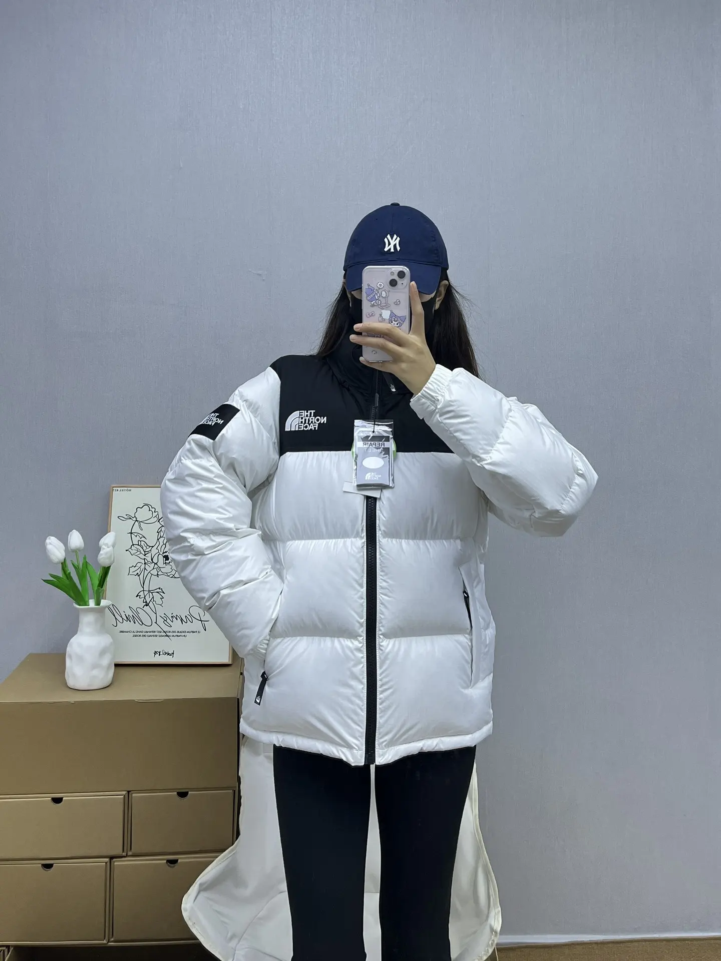 1996 Retro Nuptse Down-Filled Puffer Jacket D35020335 — view 3