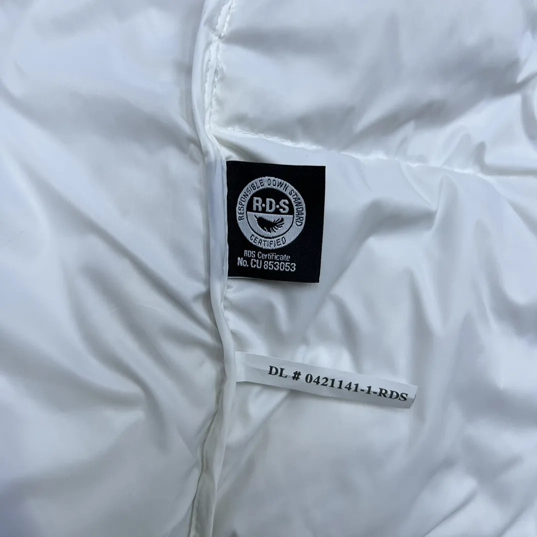 1996 Retro Nuptse Down-Filled Puffer Jacket D35020336 — view 8