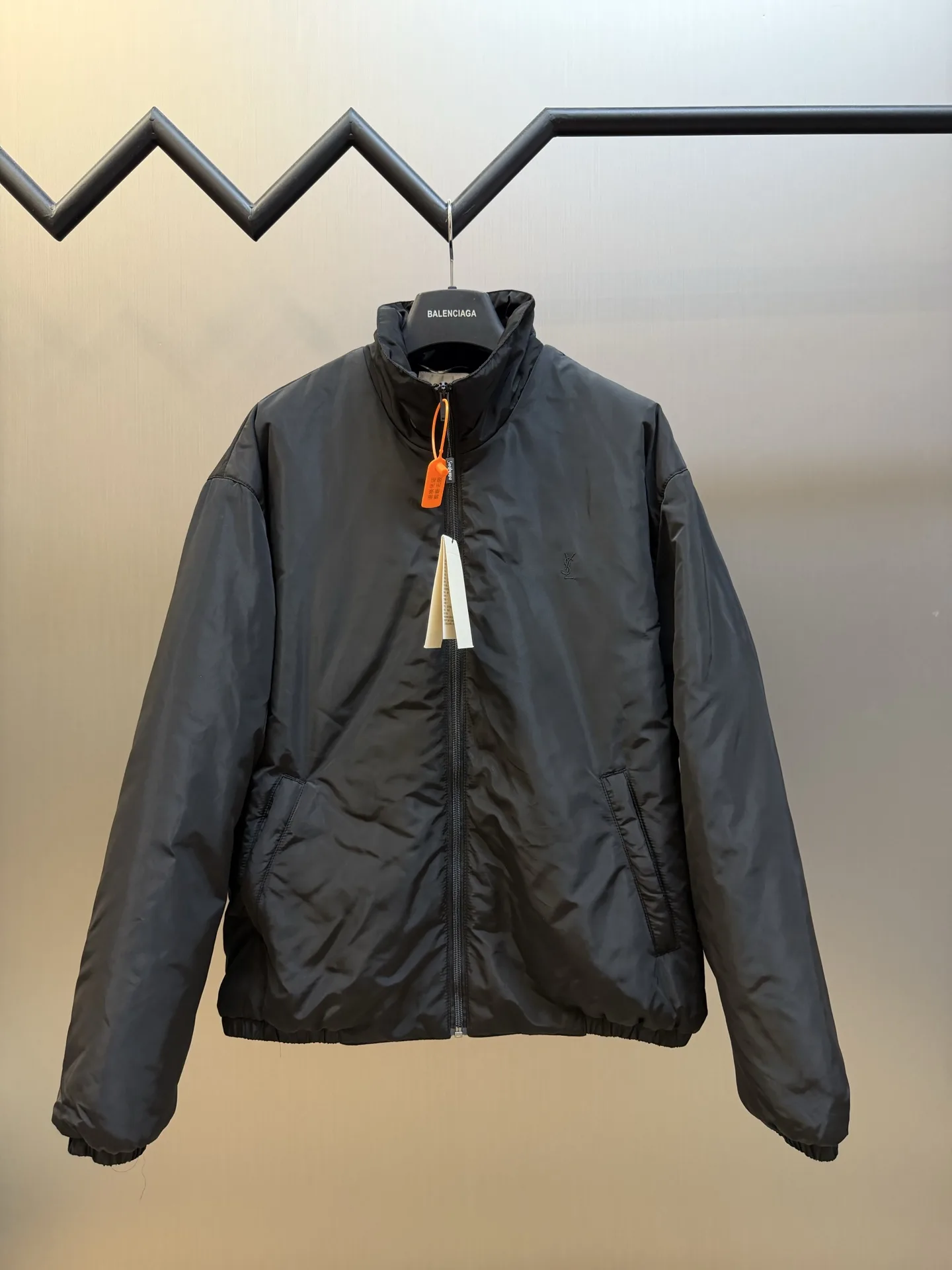 Logo-Embroidered Padded Bomber Jacket D36020456