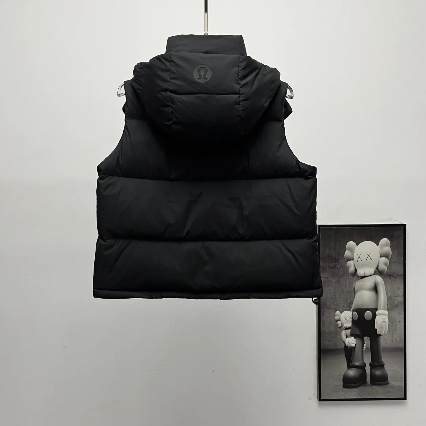 Wunder Puff Hooded Down Vest D36020318 — view 3
