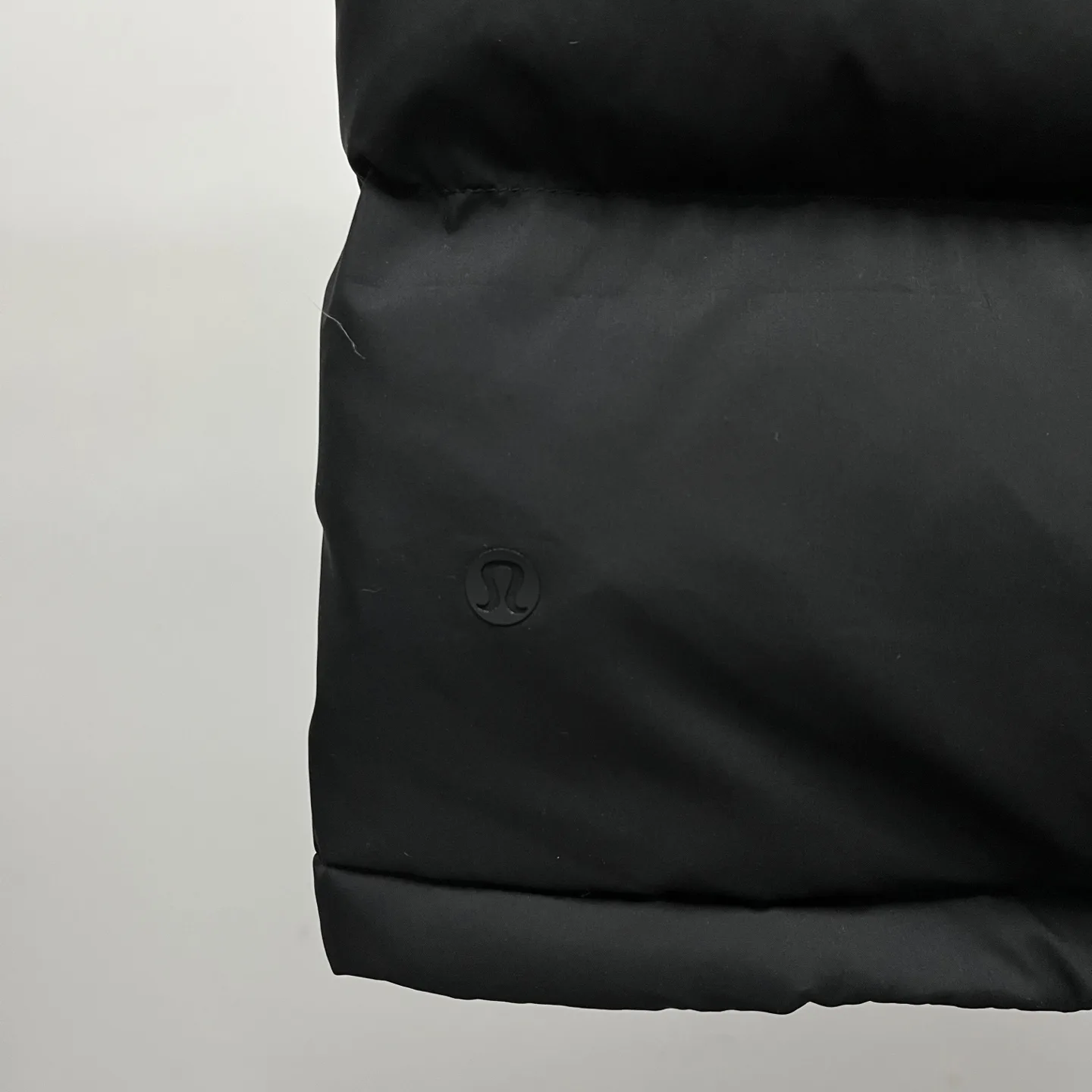 Wunder Puff Hooded Down Vest D36020318 — view 9