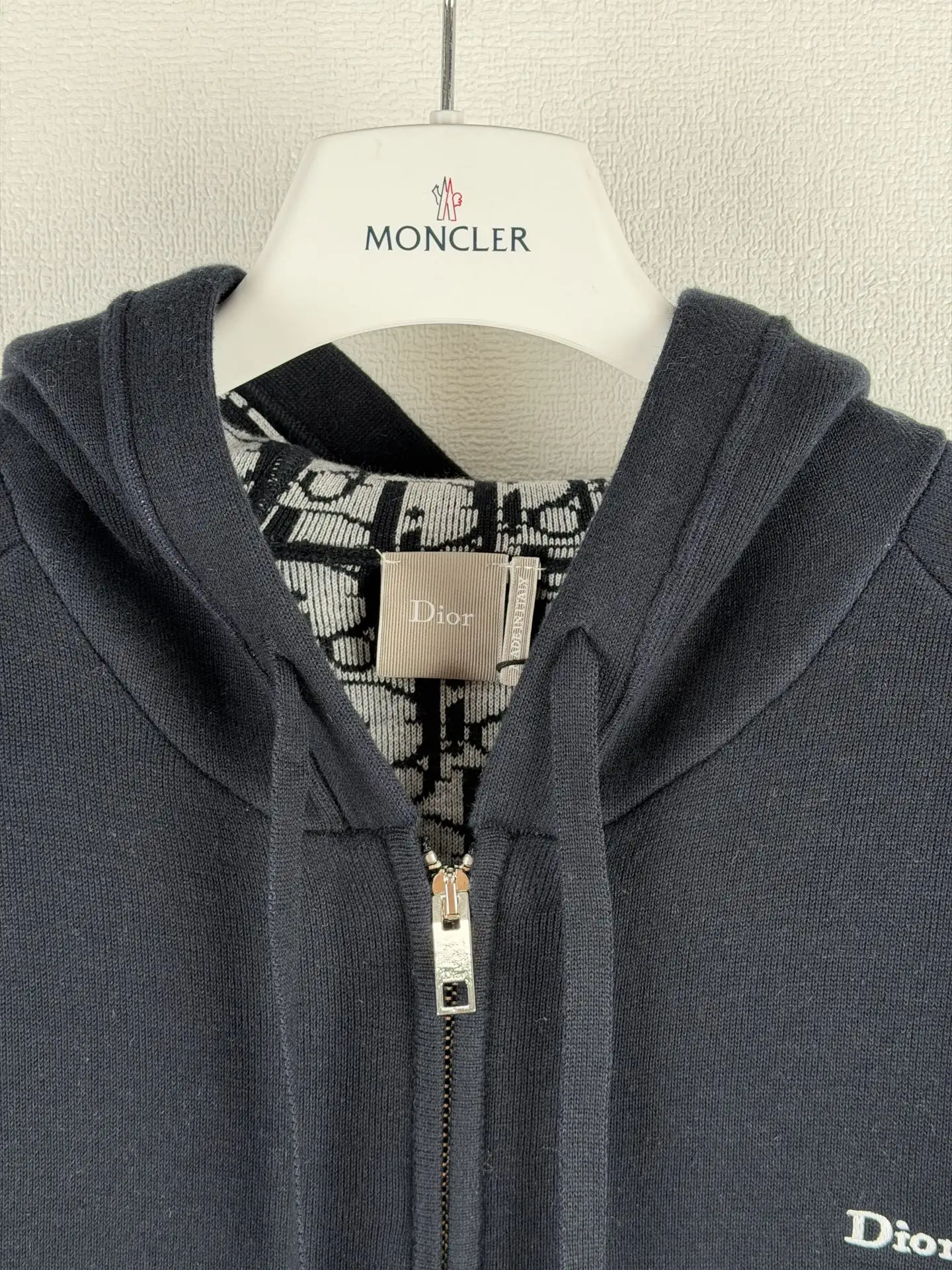 Oblique Jacquard Hooded Knit Cardigan D36524929 — view 5