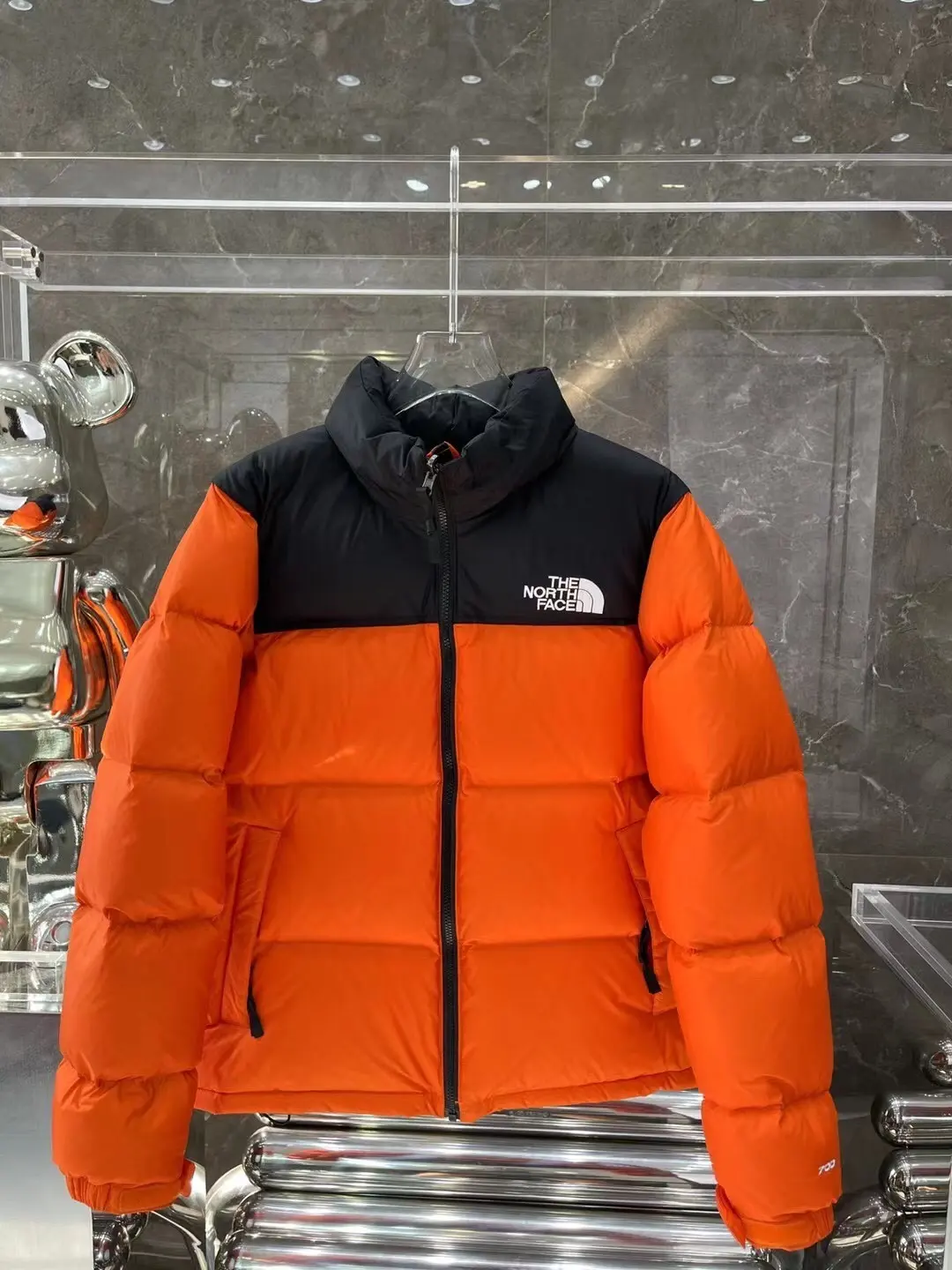 1996 Retro Nuptse Down-Filled Puffer Jacket D37022057