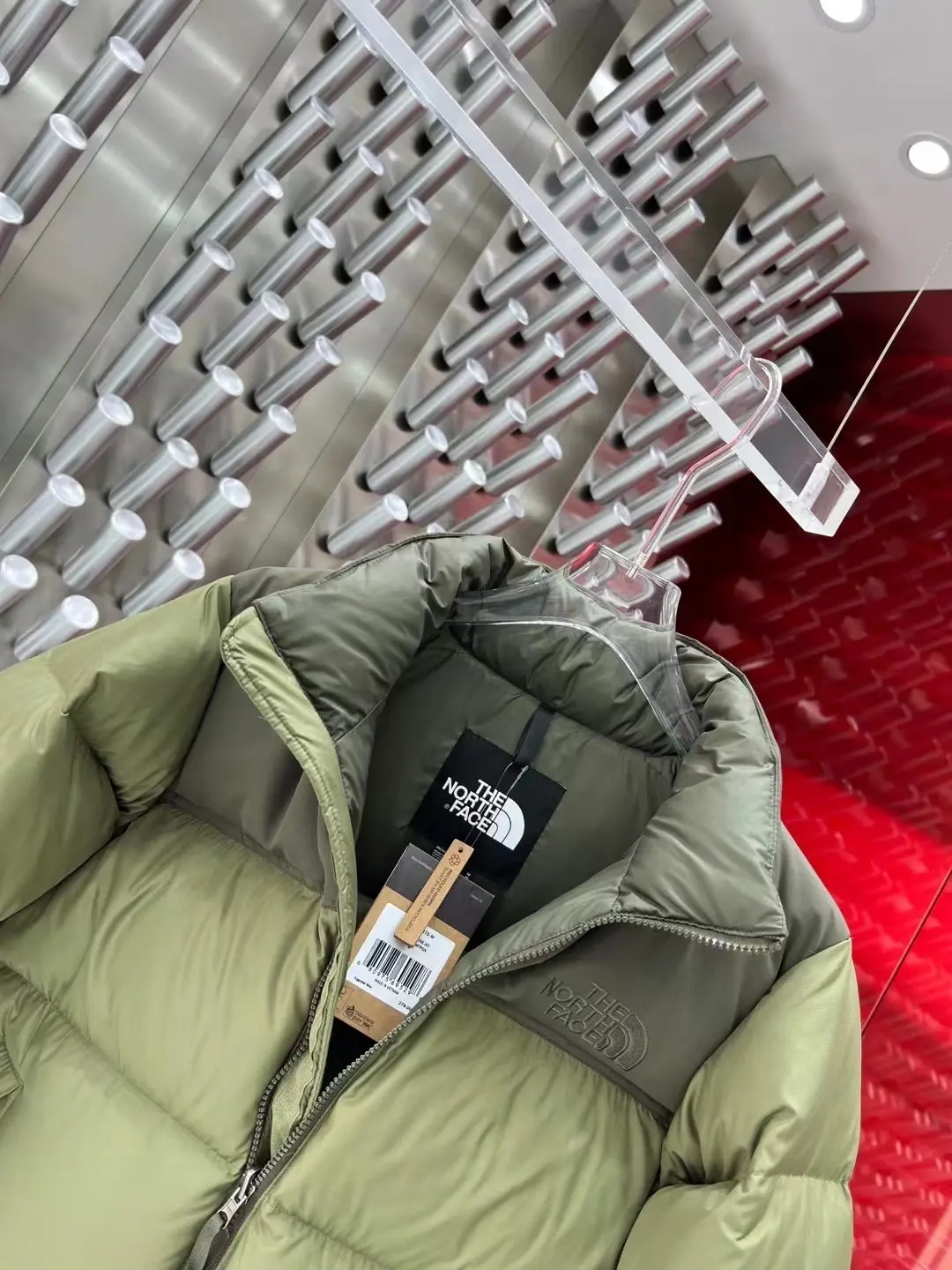 1996 Retro Nuptse Down-Filled Puffer Jacket D37022060 — view 5
