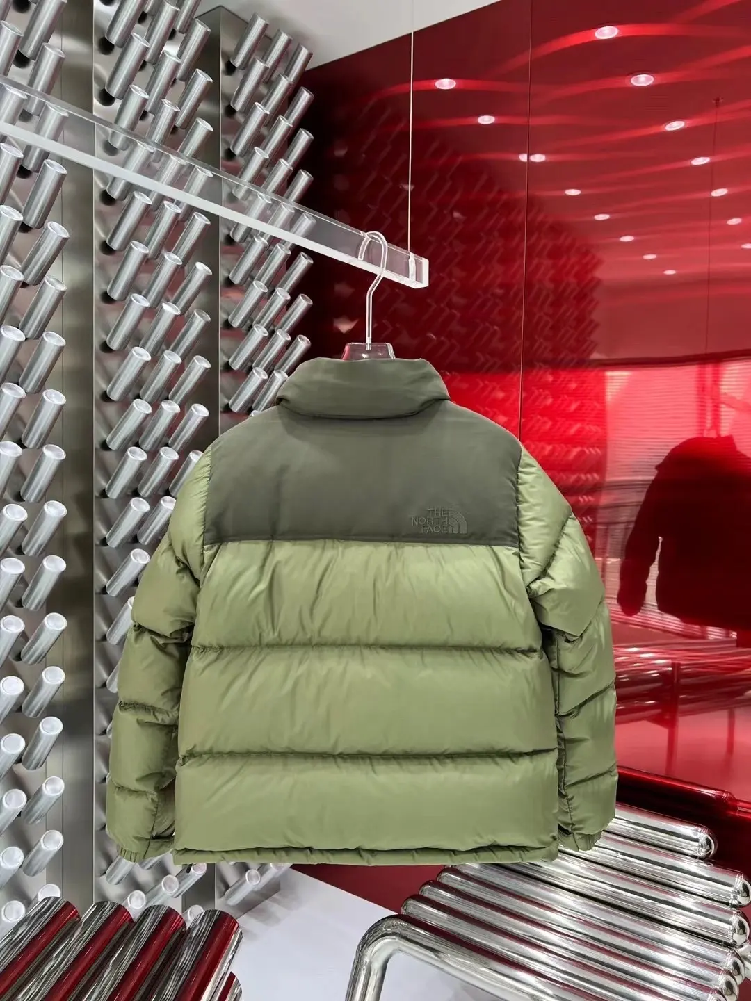 1996 Retro Nuptse Down-Filled Puffer Jacket D37022060 — view 8