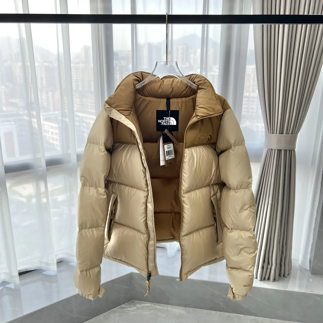 1996 Retro Nuptse Down-Filled Puffer Jacket D37022062 — view 4
