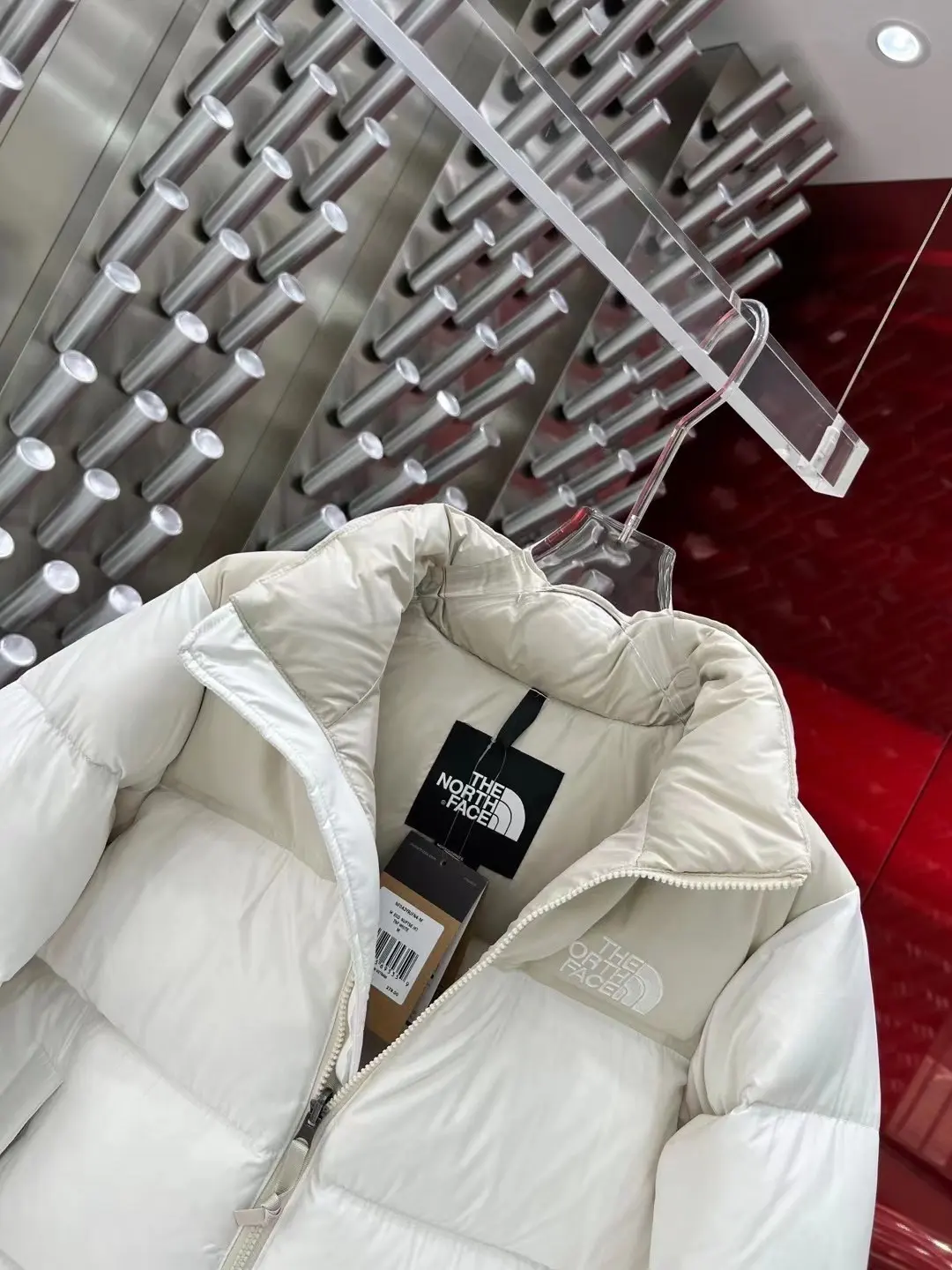 1996 Retro Nuptse Down-Filled Puffer Jacket D37022061 — view 7