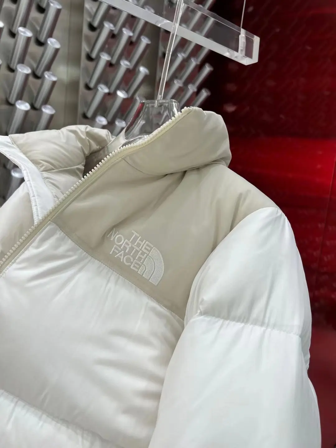 1996 Retro Nuptse Down-Filled Puffer Jacket D37022061 — view 8
