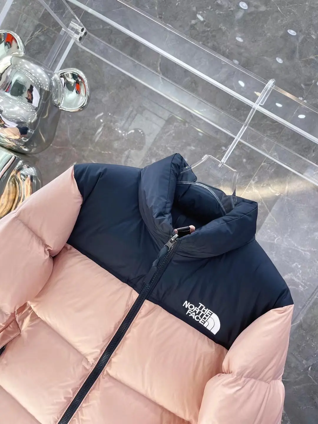 1996 Retro Nuptse Down Jacket D37022056 — view 2