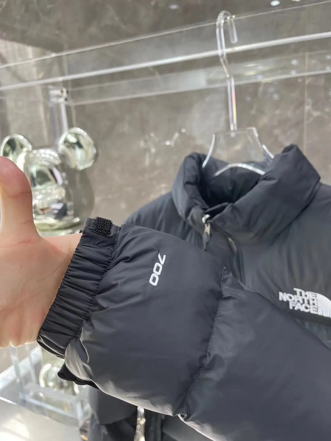 1996 Retro Nuptse Down Jacket D37022053 — view 4