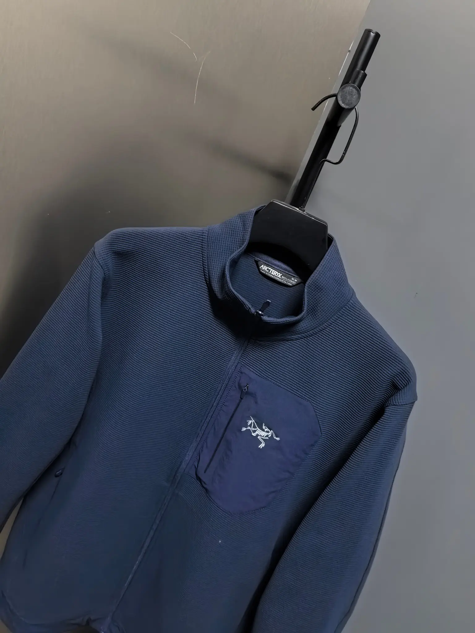 Waffle-Knit Zip-Up Performance Jacket D37022130 — view 7
