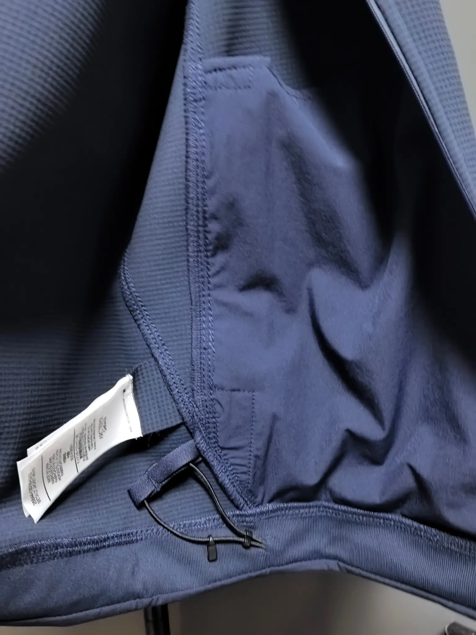 Waffle-Knit Zip-Up Performance Jacket D37022130 — view 9