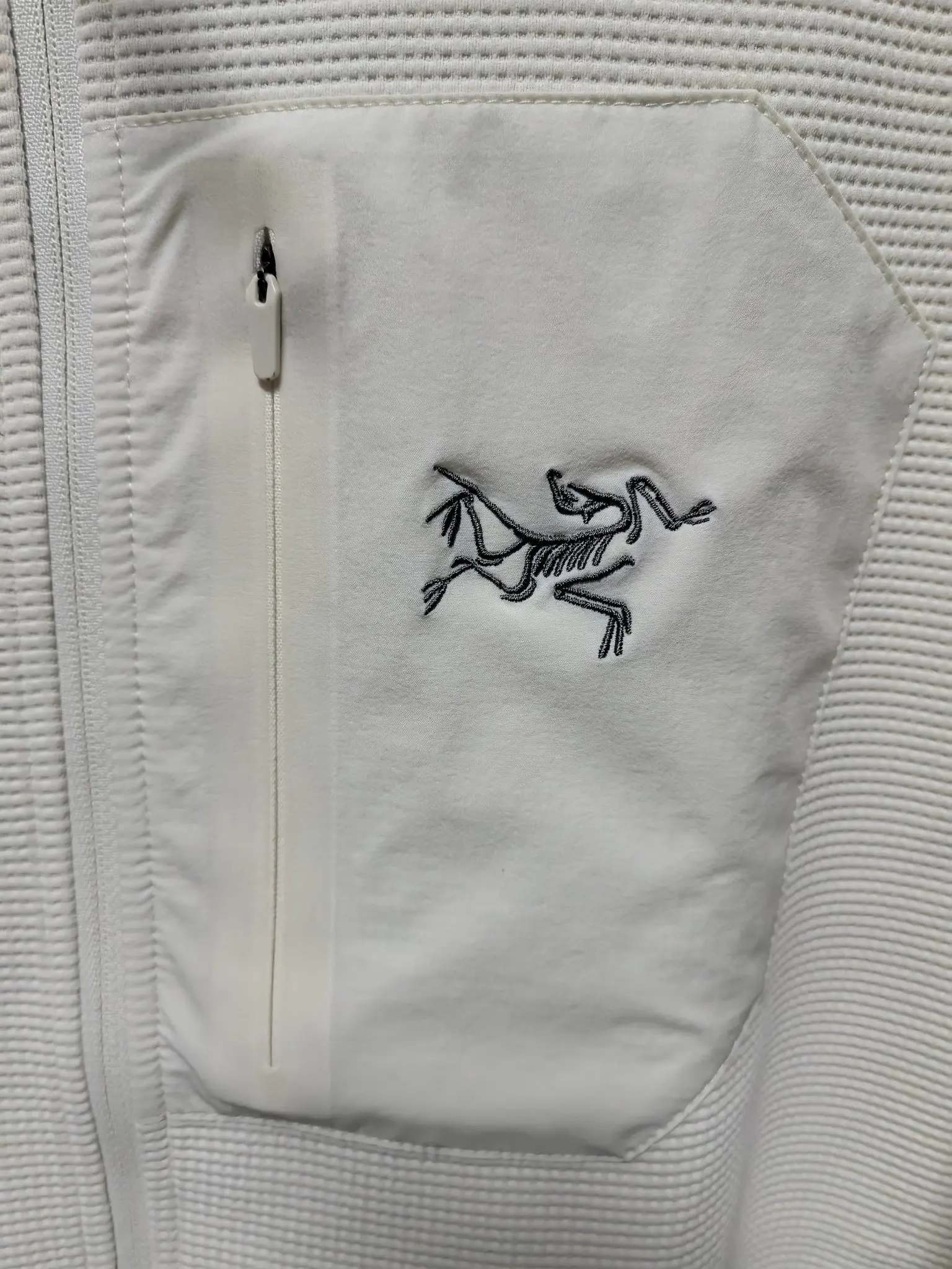 Waffle-Knit Zip-Up Performance Jacket D37022131 — view 3