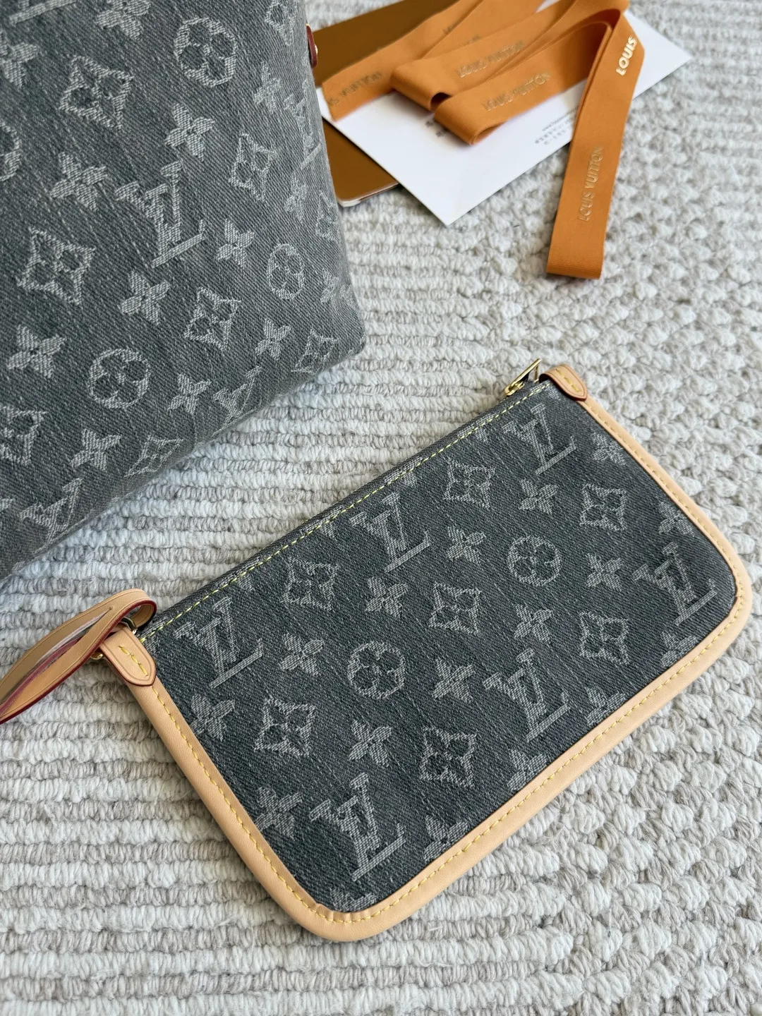 Carryall Denim Monogram Shoulder Bag D37018273 — view 6
