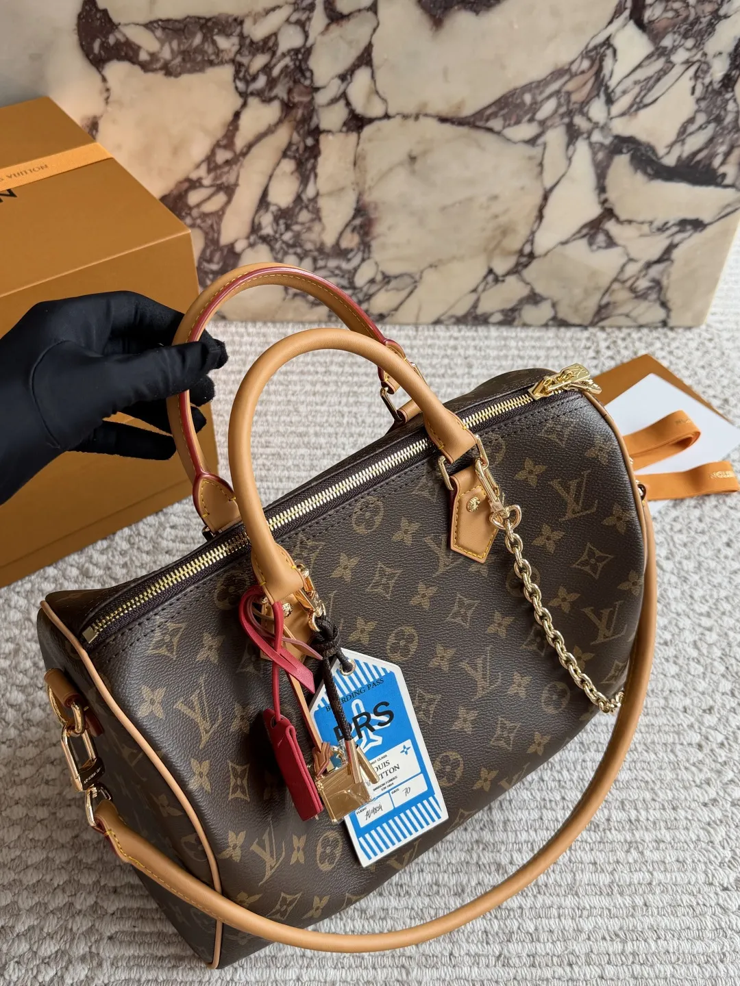 Speedy 30 Monogram Canvas Bandoulière Bag D37018275 — view 11