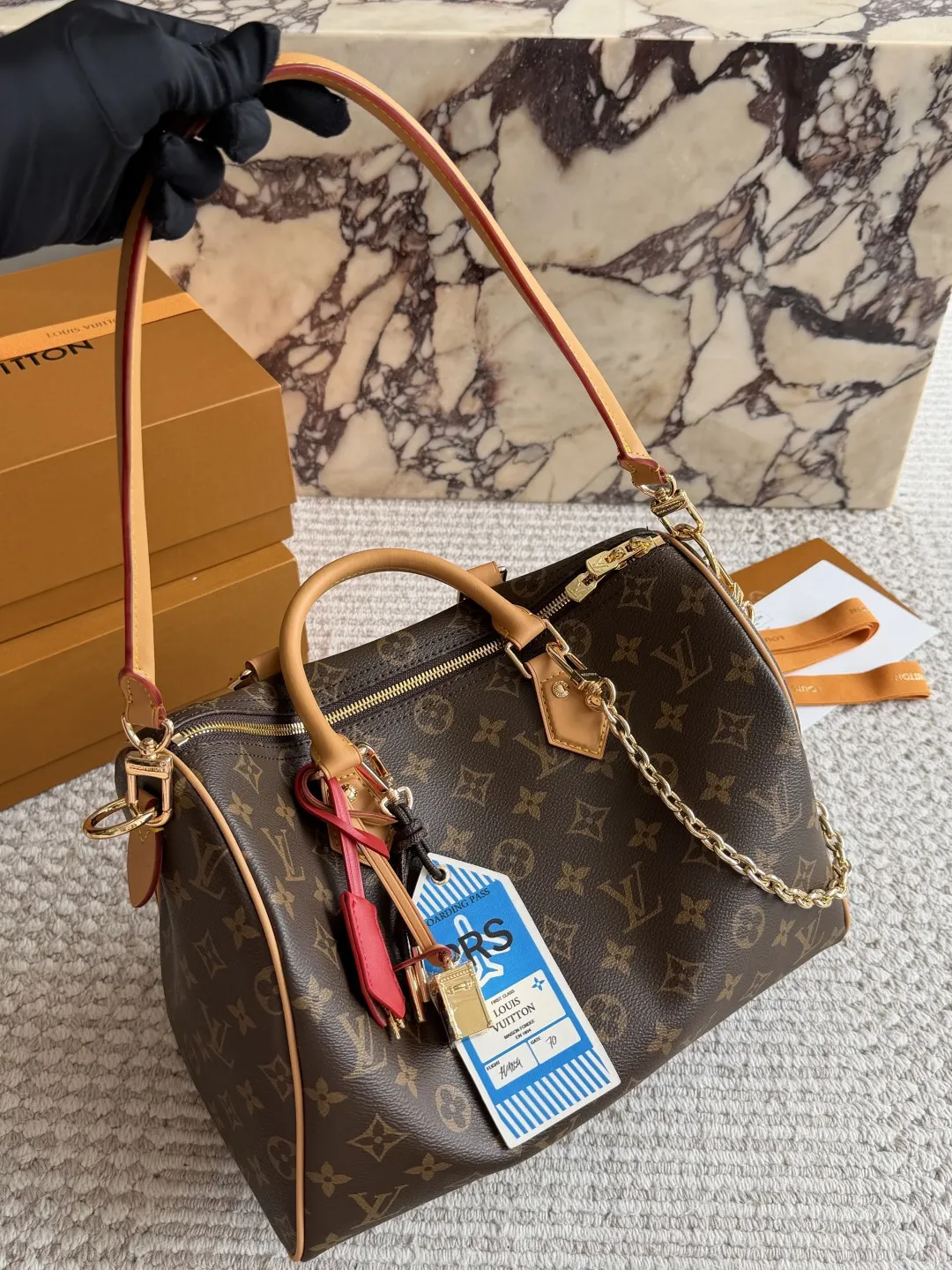 Speedy 30 Monogram Canvas Bandoulière Bag D37018275 — view 13