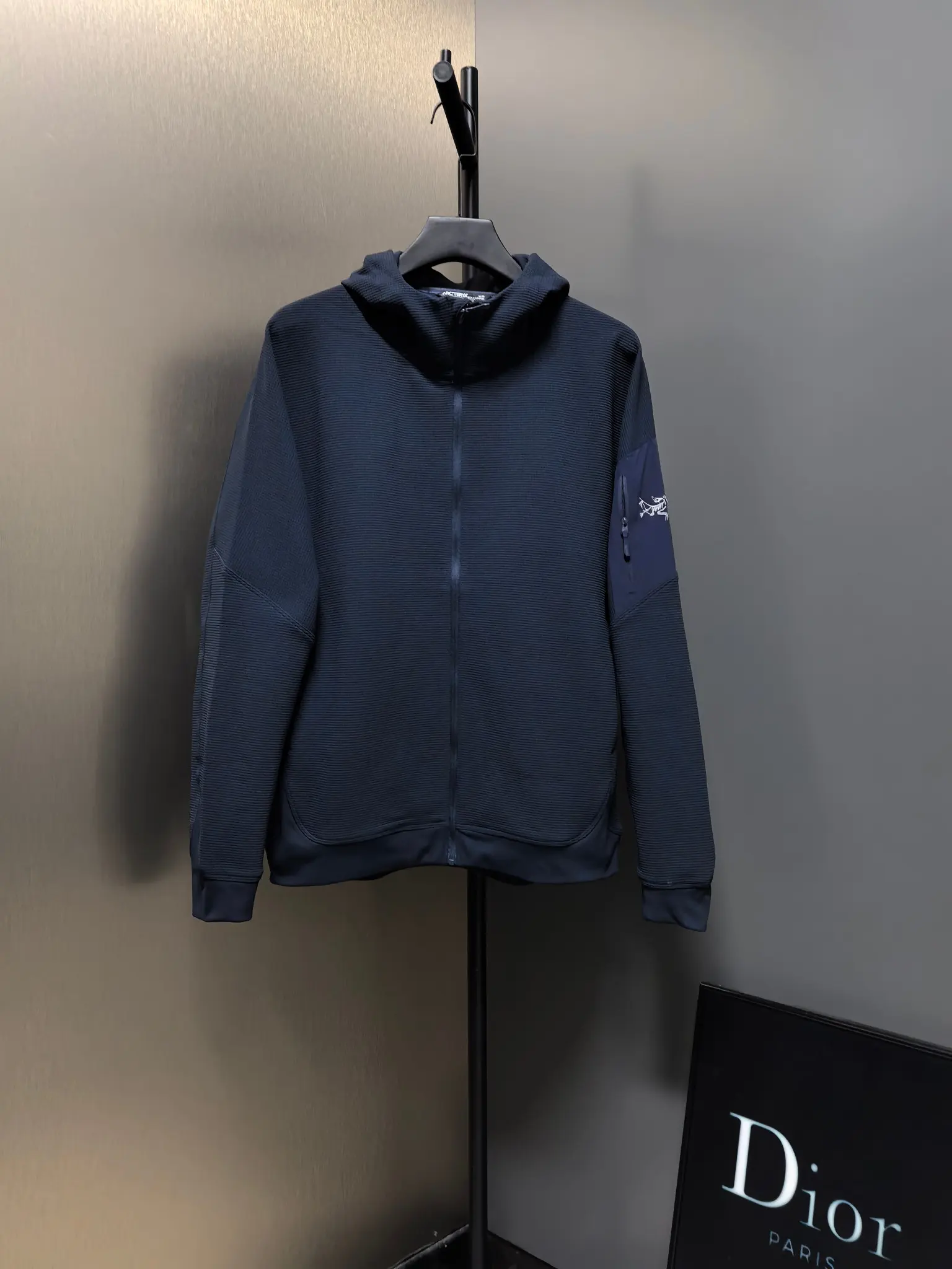 Waffle-Knit Zip-Up Hooded Jacket D38022127