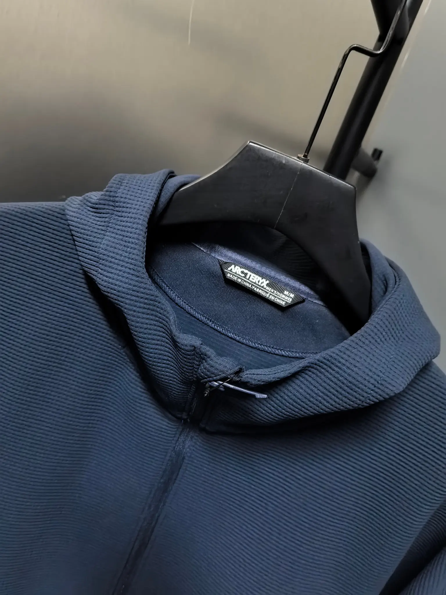 Waffle-Knit Zip-Up Hooded Jacket D38022127 — view 6