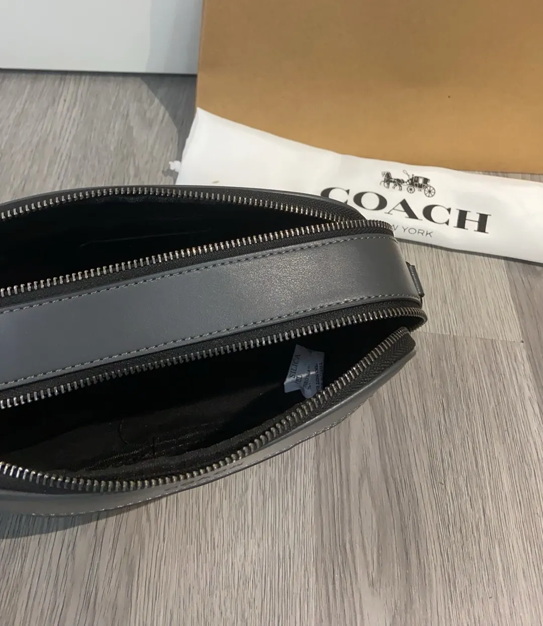 Graham Striped Camera Bag D38018244 — view 9