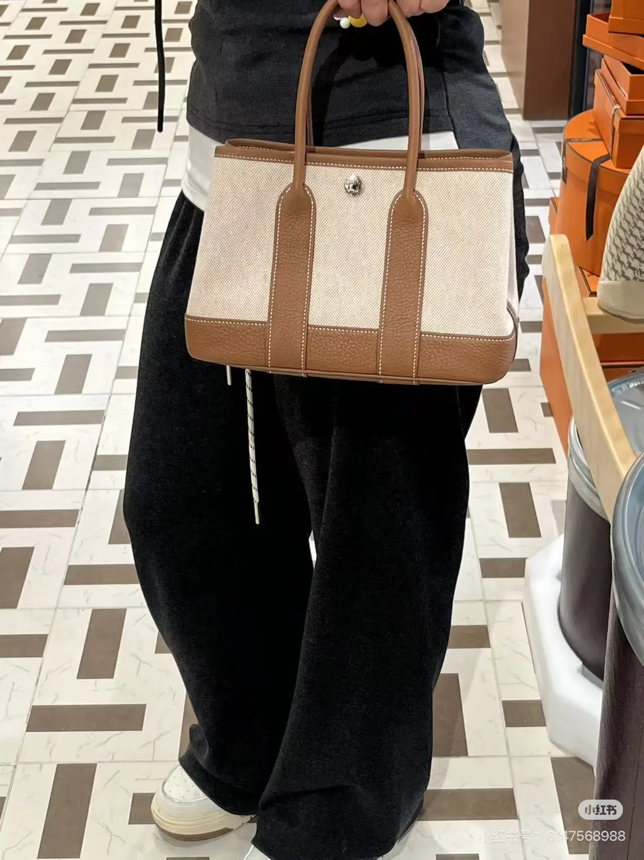 Garden Party Mini Canvas & Leather Tote D39017980 — view 8