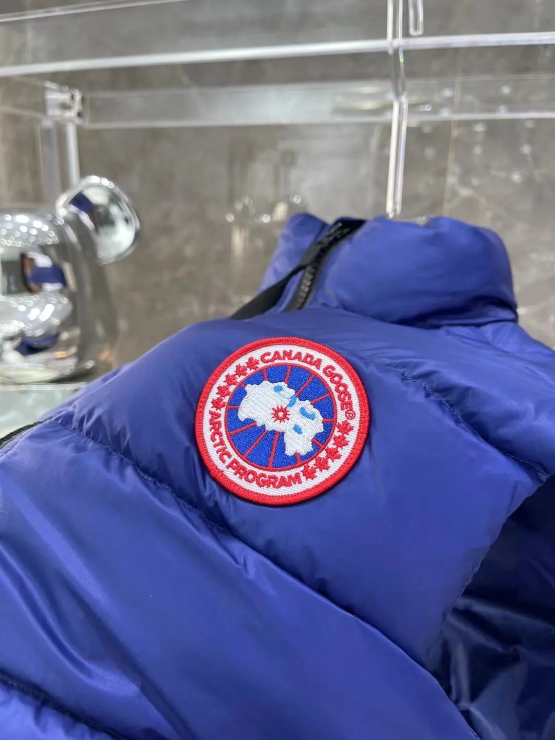 Canada Goose Down-Filled Puffer Gilet D39022150 — view 4