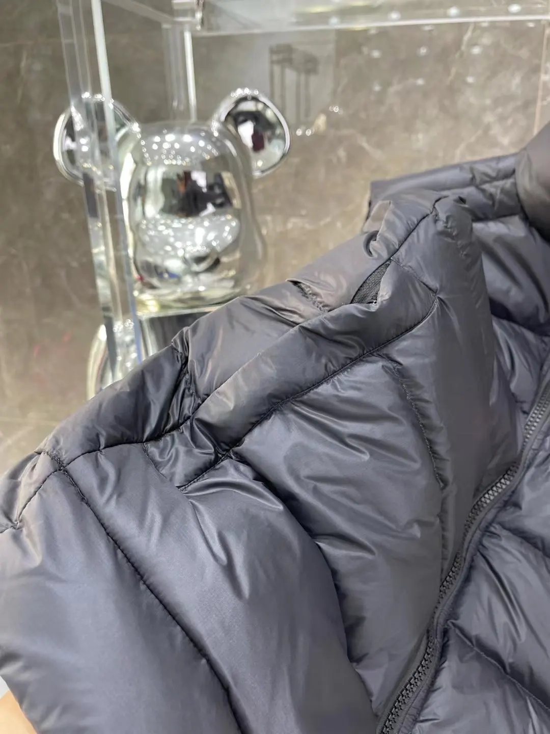 Canada Goose Quilted Down Gilet D39022151 — view 5