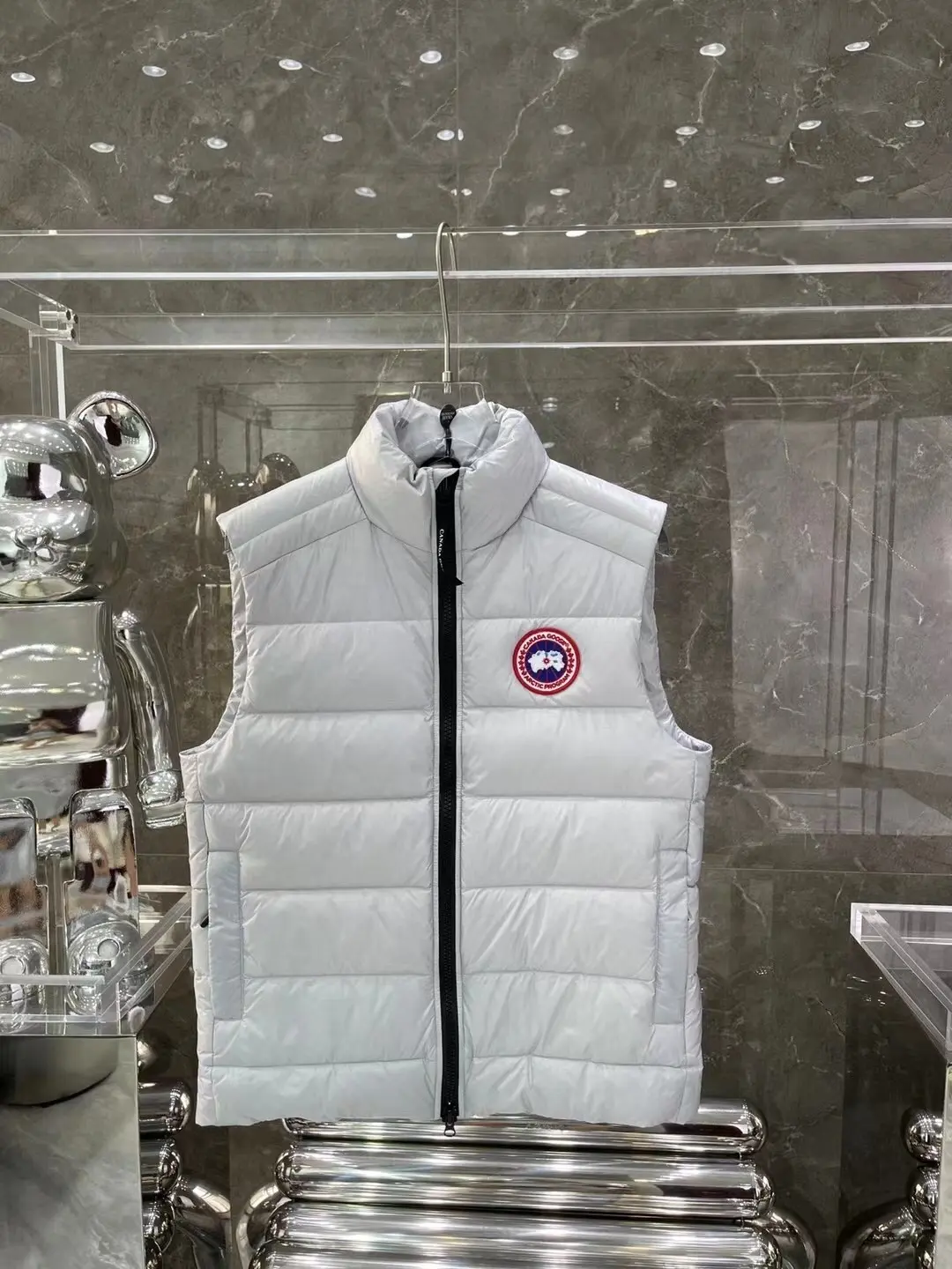 Canada Goose Down-Filled Puffer Gilet D39022149