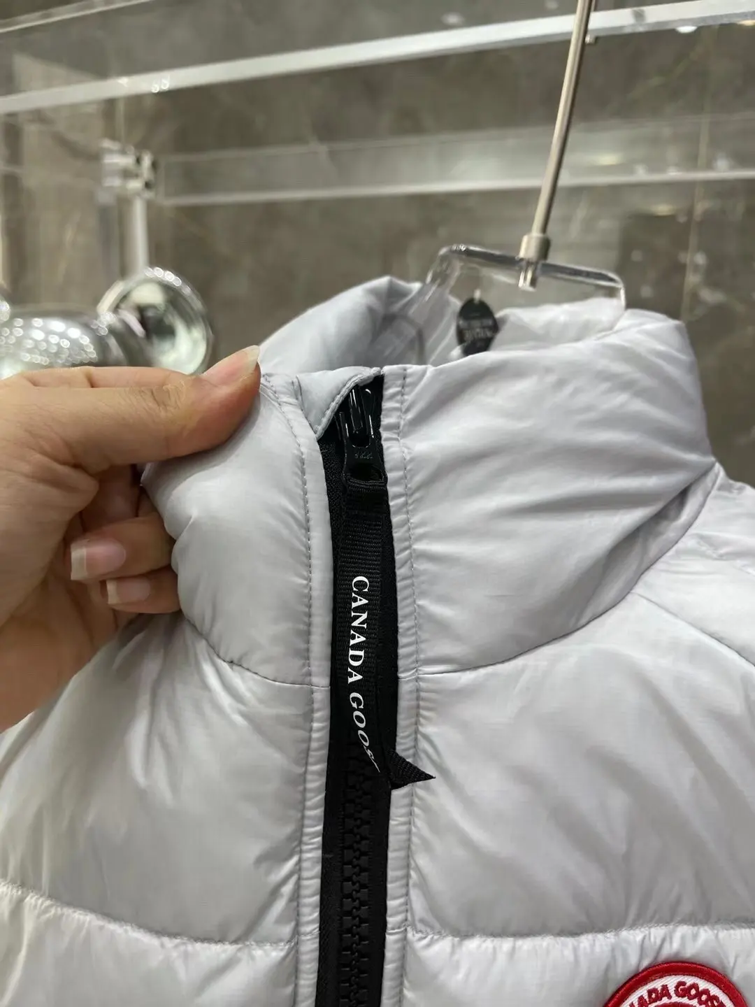 Canada Goose Down-Filled Puffer Gilet D39022149 — view 3