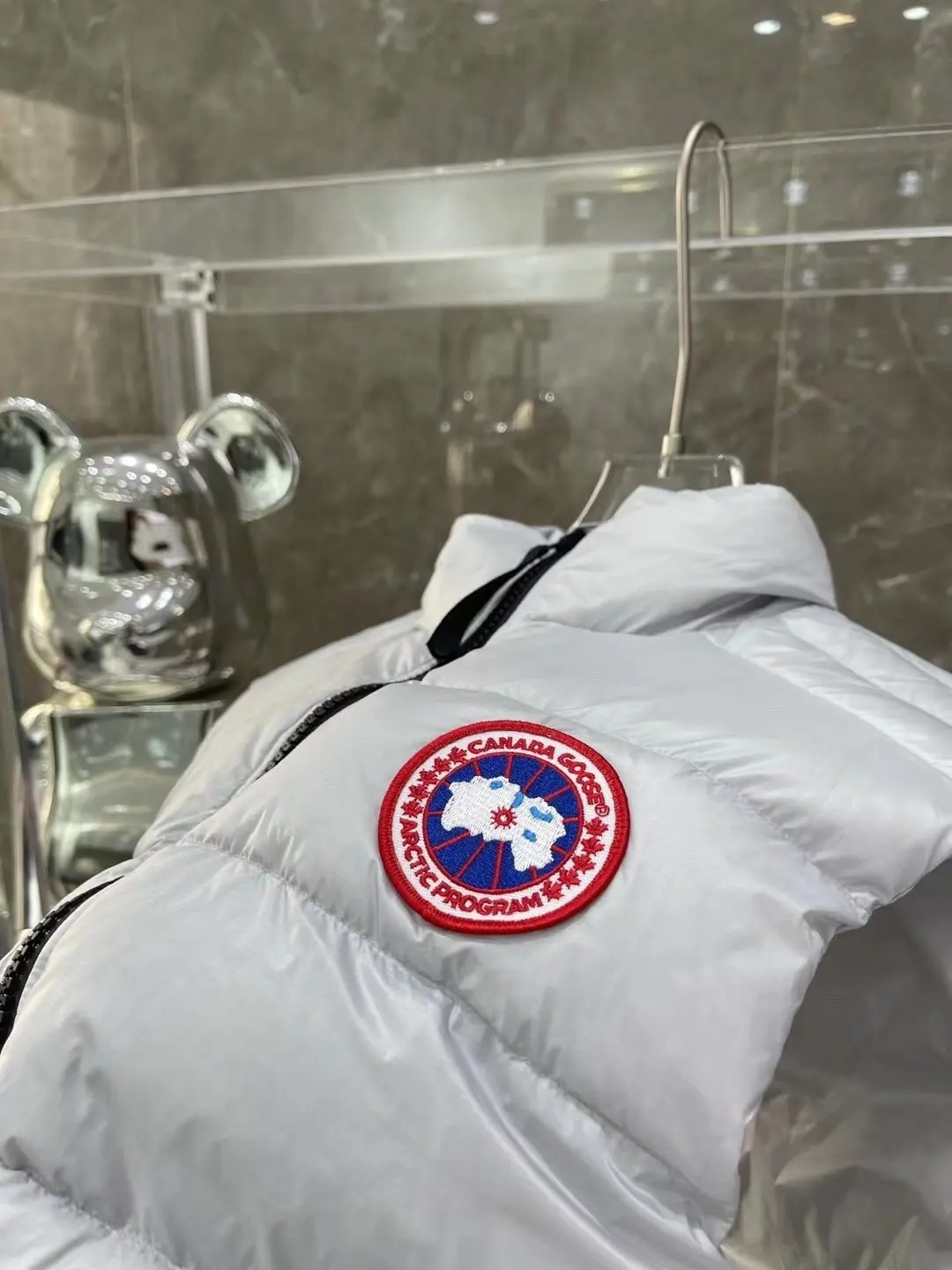 Canada Goose Down-Filled Puffer Gilet D39022149 — view 4
